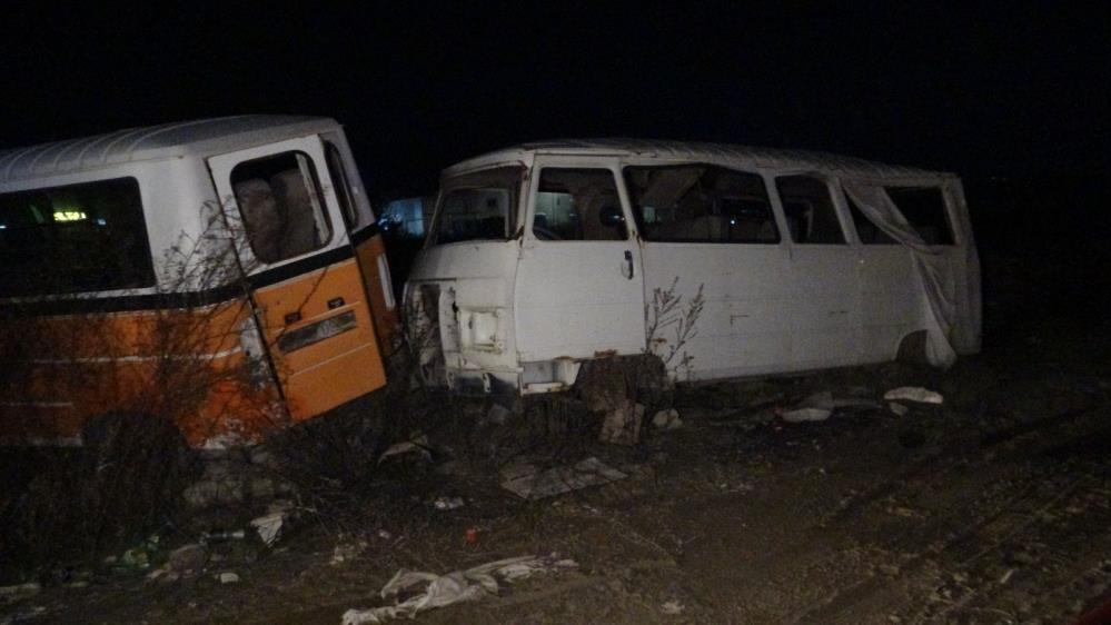 Manavgat’ta Hurda Lastik Yangını: D-400 Karayolu Trafiği Felç Oldu