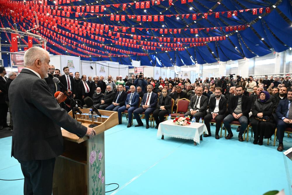 7. Isparta Kitap Fuarı "Kitaplar Gül Açıyor" Temasıyla Açıldı