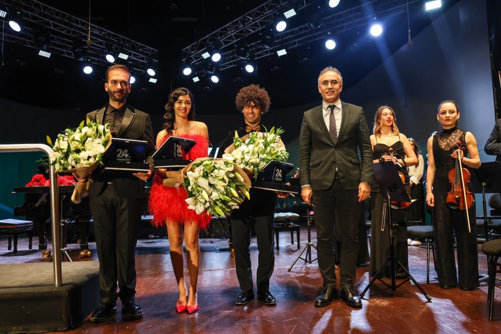 Uluslararası Antalya Piyano Festivali'nde Sokak Hayvanları İçin Anlamlı Konser