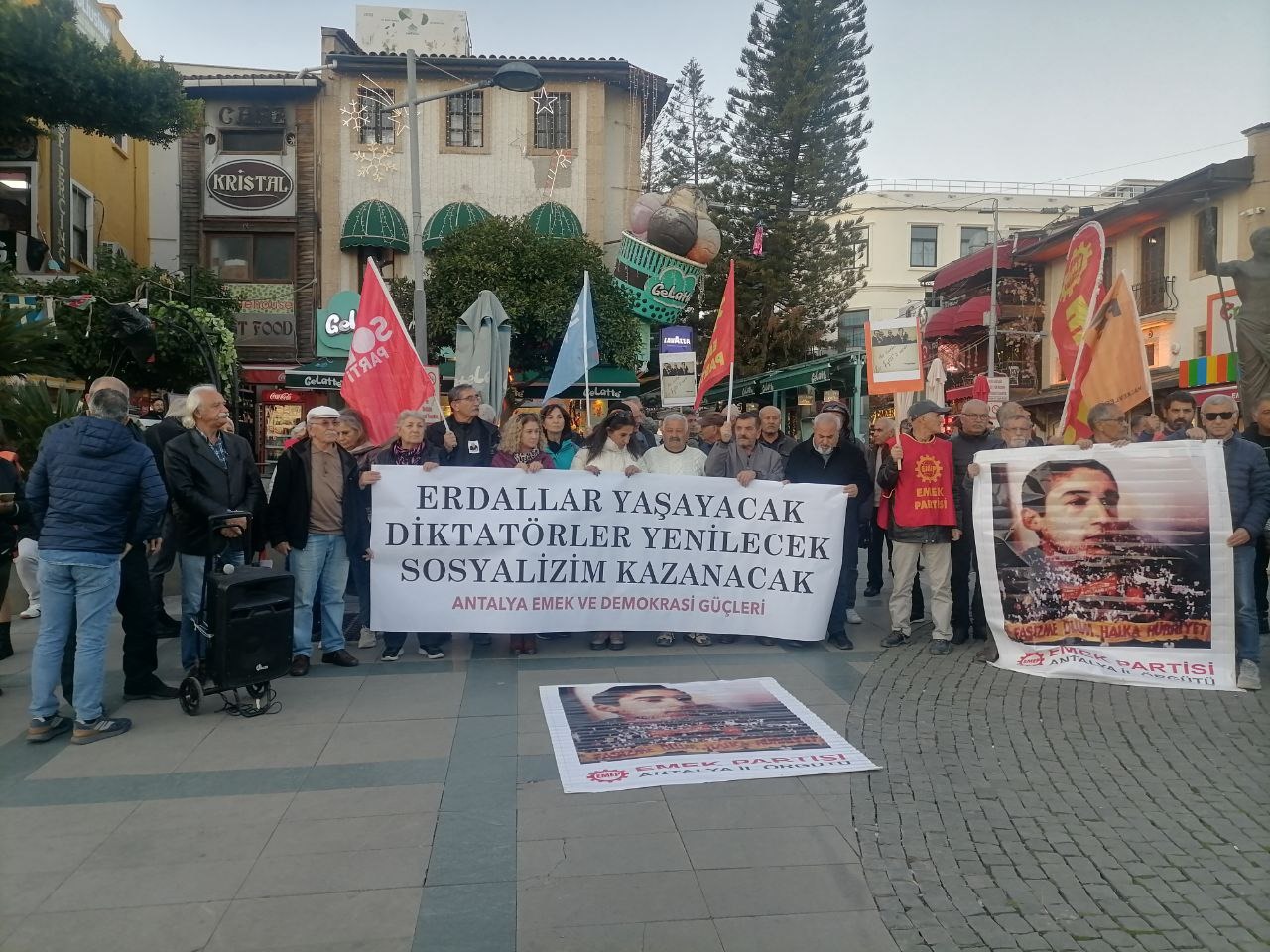 Erdal Eren, Ölümünün 44. Yılında Antalya’da Anıldı