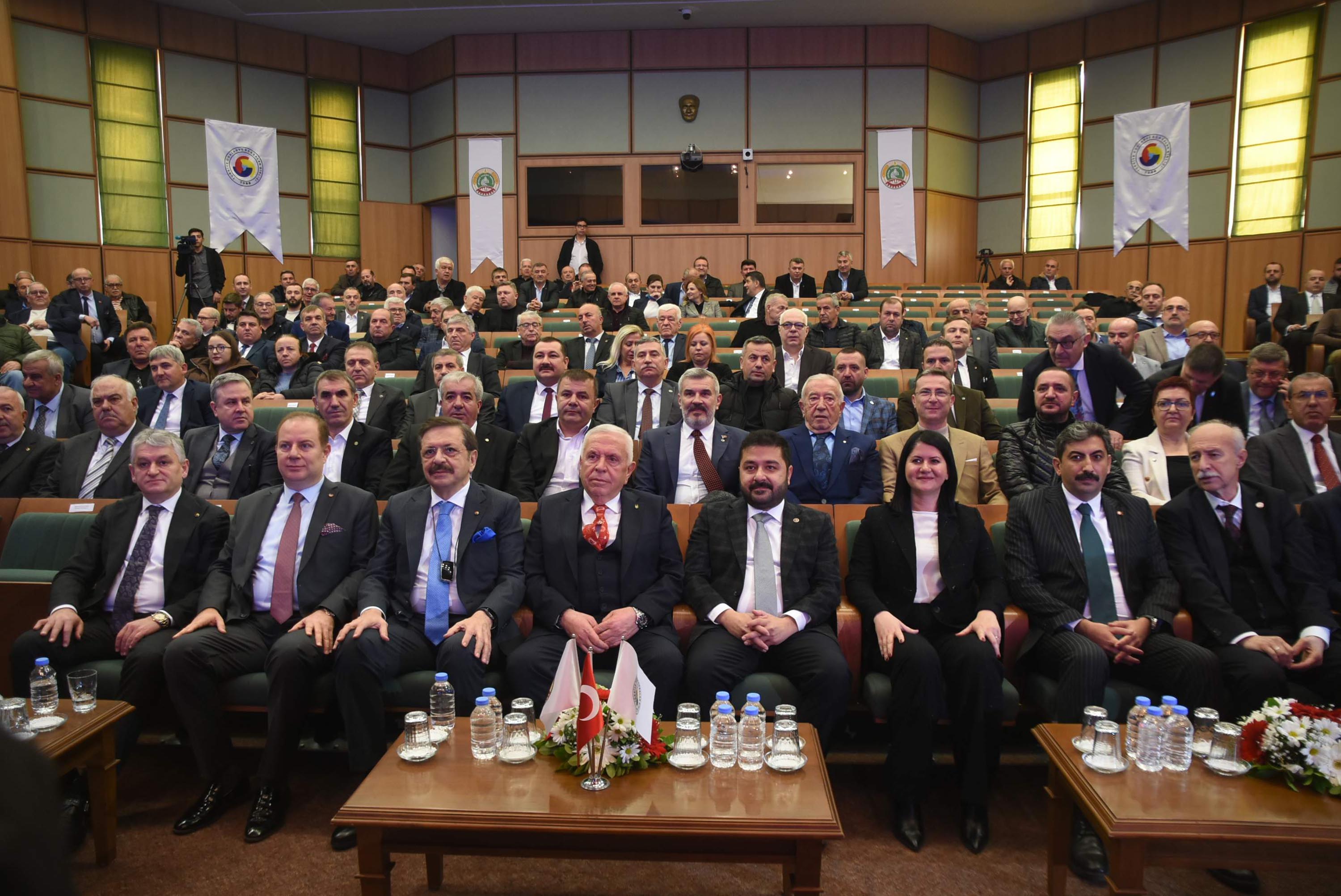 TOBB Başkanı Hisarcıklıoğlu: "KOBİ'lerin Finansmana Erişimi Konusunda Ciddi Sıkıntılar Var"