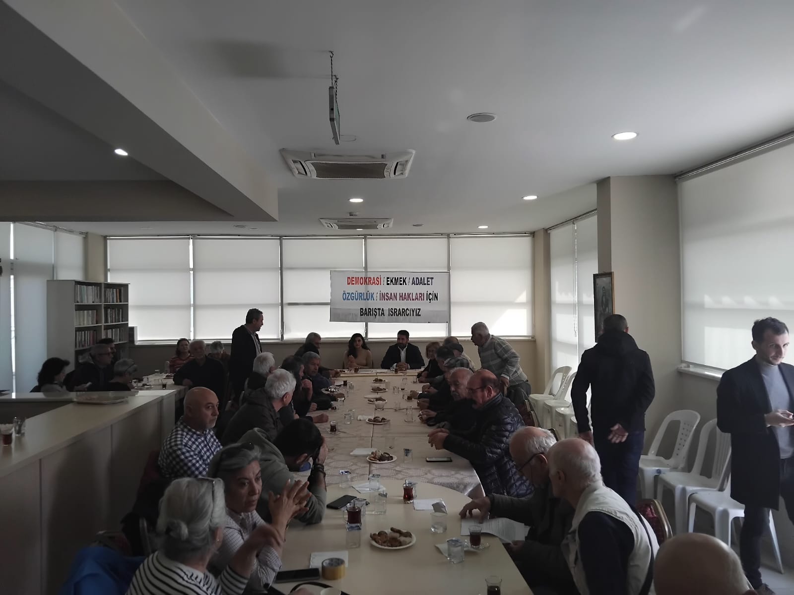 Konyaaltı Cemevi'nden Barış ve Demokrasi Çağrısı
