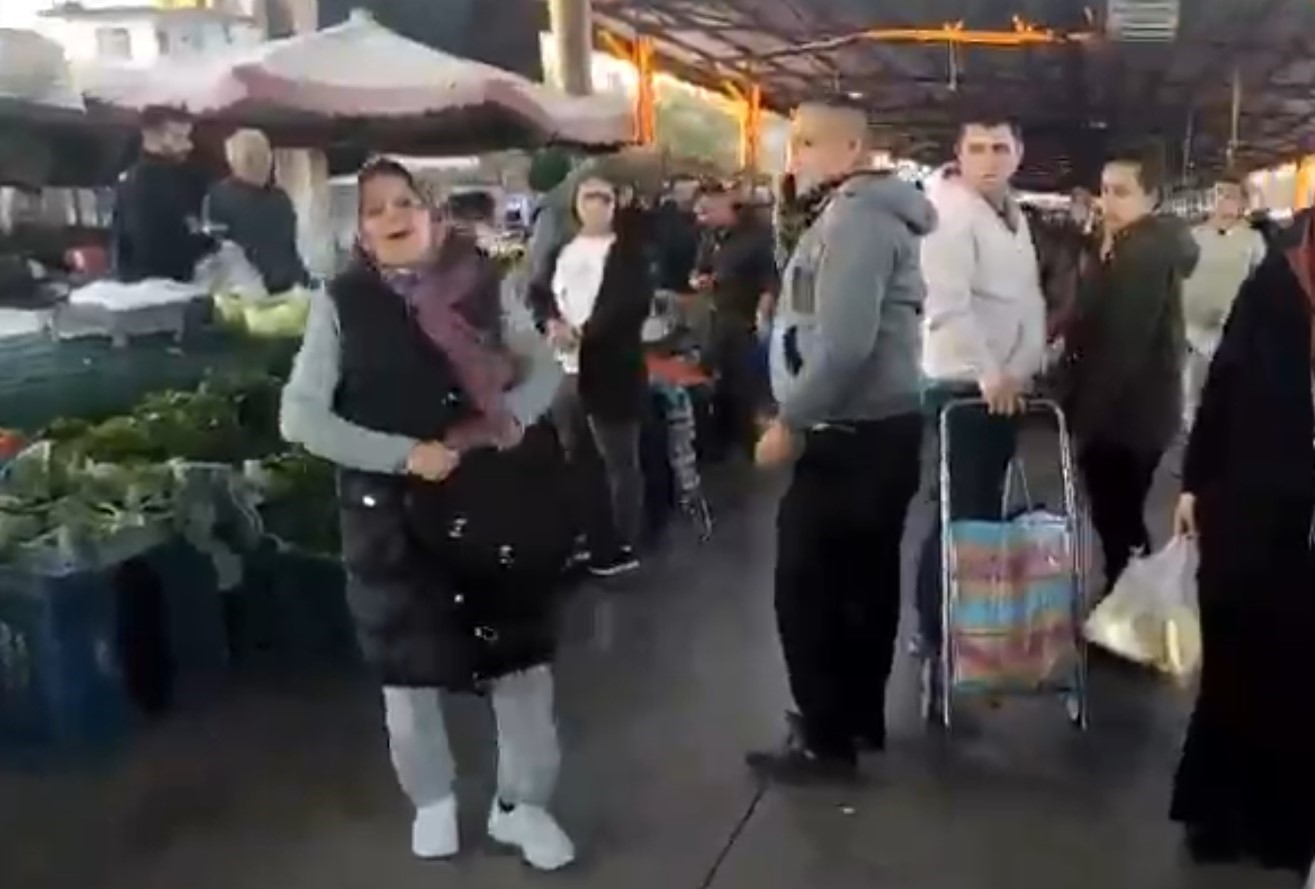 Serik'te Pazarda 18 Bin 500 Lirası Çalınan Kadın Sinir Krizi Geçirdi