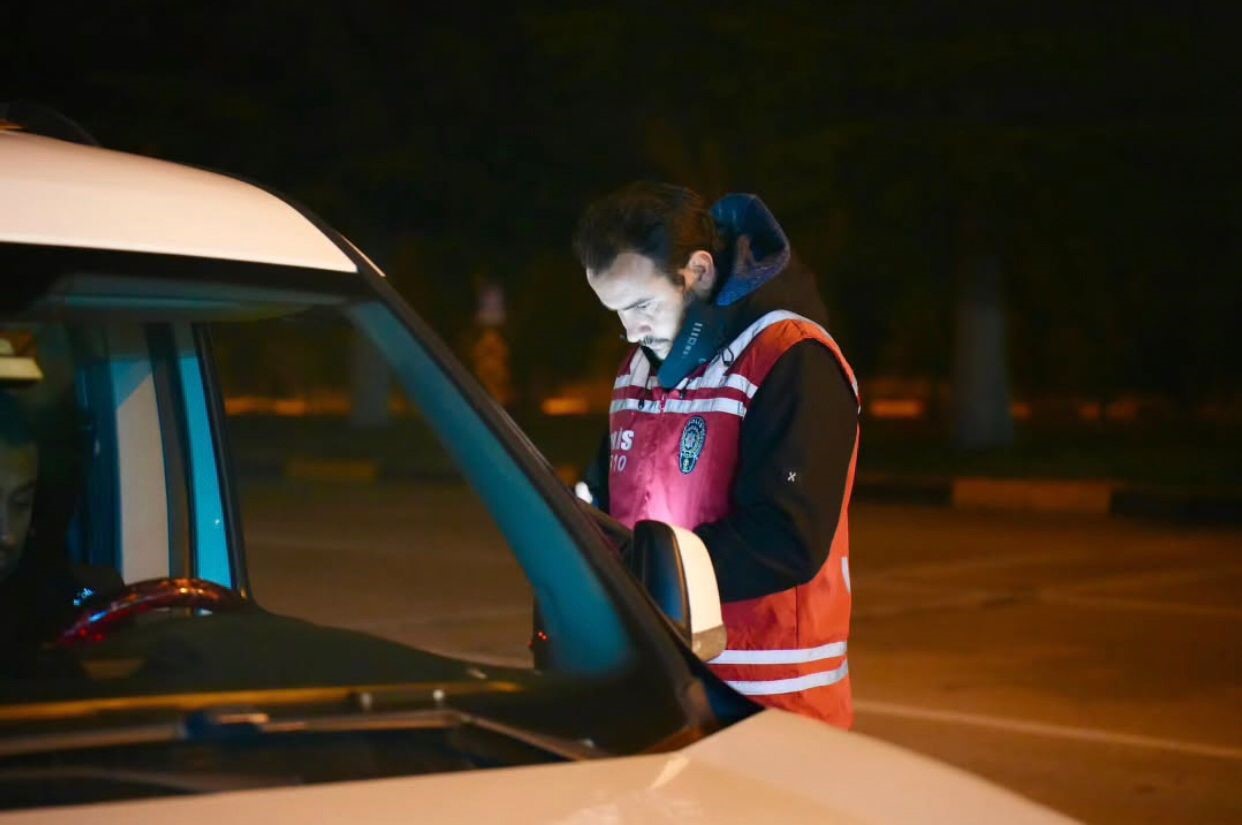 Isparta Emniyeti'nden öğrenci yurtları çevresinde denetim