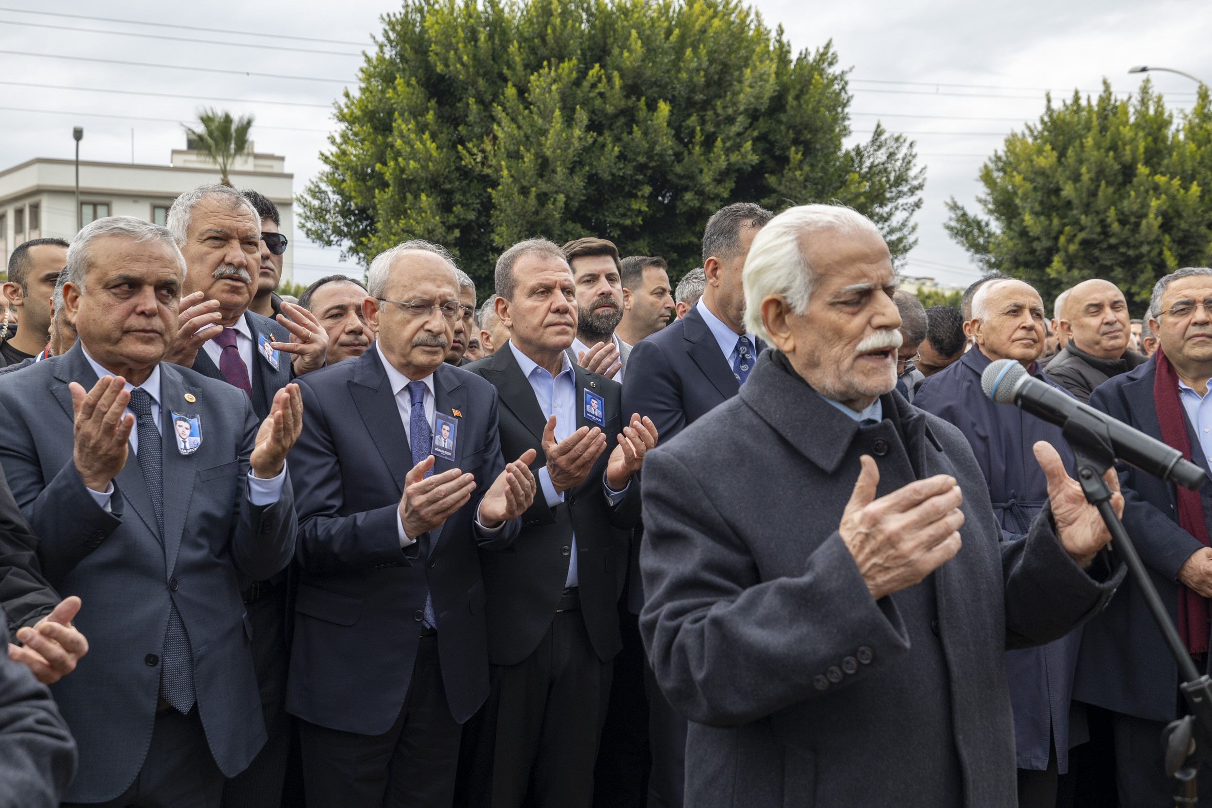 Başkan Seçer'in kardeşi son yolculuğuna uğurlandı