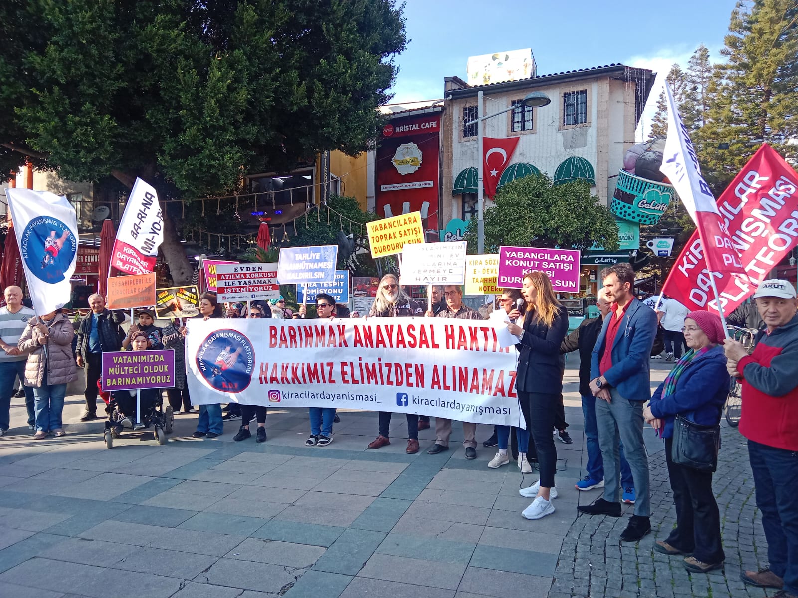 Artan Kira Fiyatlarına Dur Denilmeli