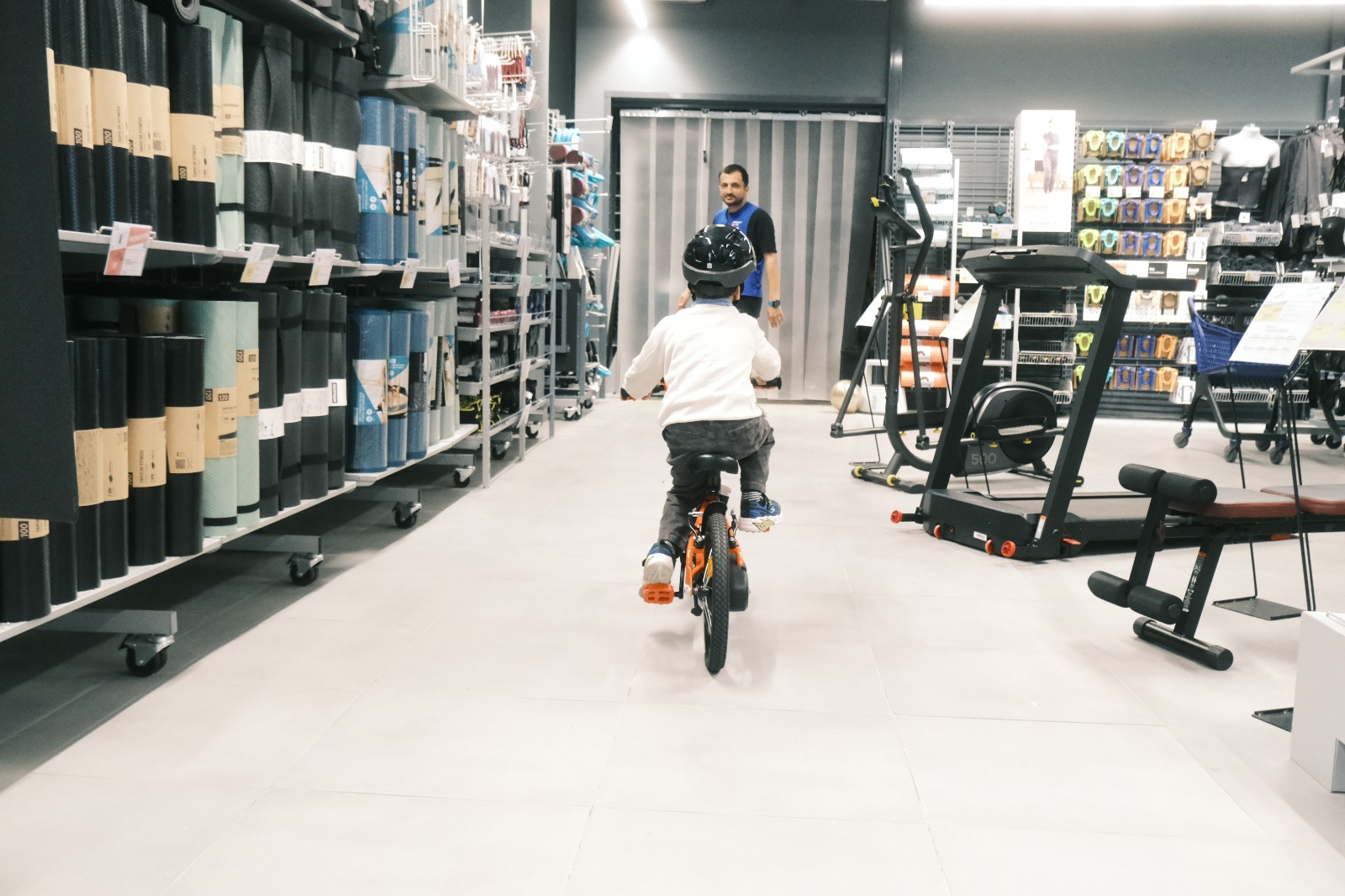 Decathlon'un Antalya'daki yeni mağazası MarkAntalya'da açıldı