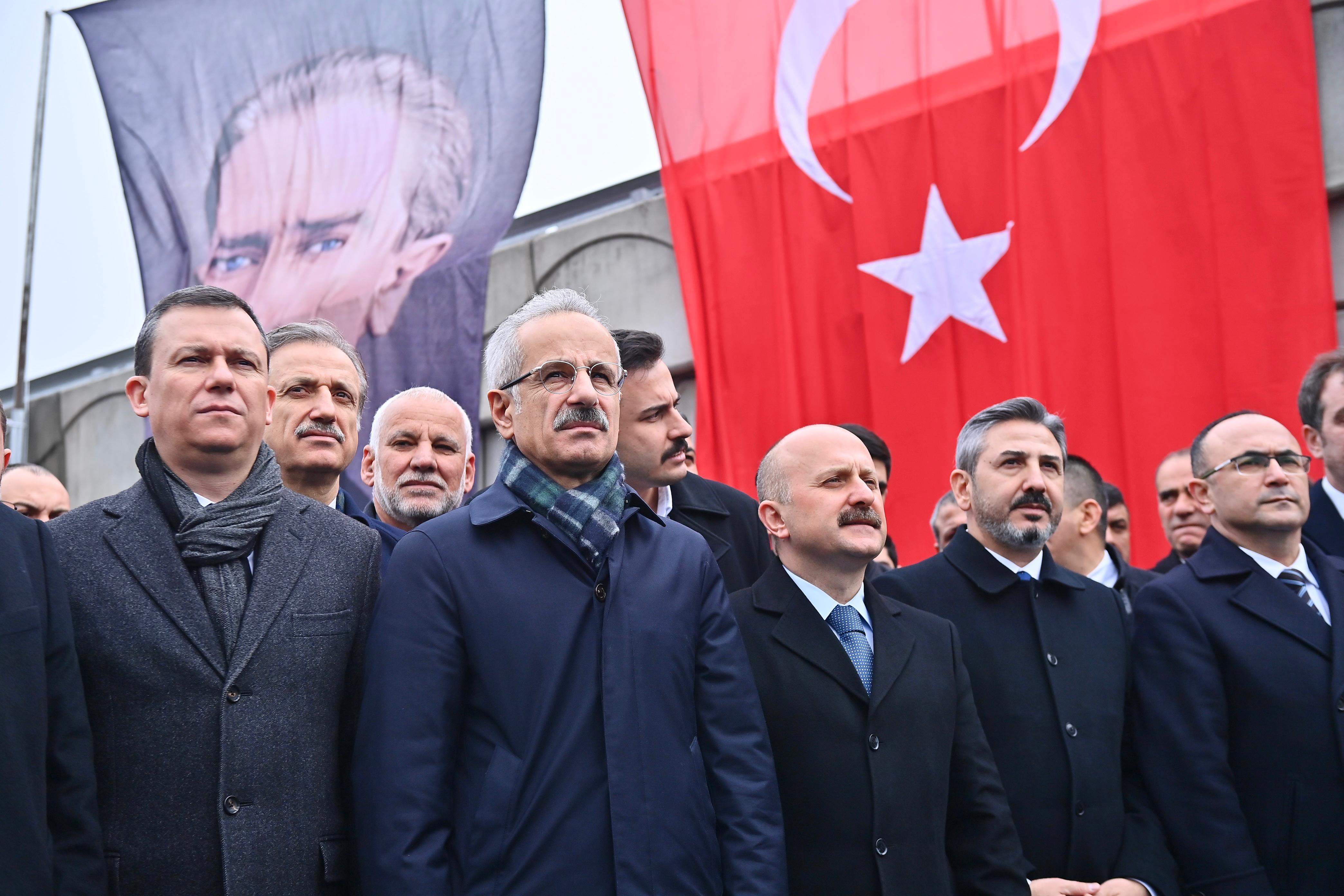 Bakan Uraloğlu: Bugün seyahat hızımız yaklaşık 90 kilometreye çıkmış durumda