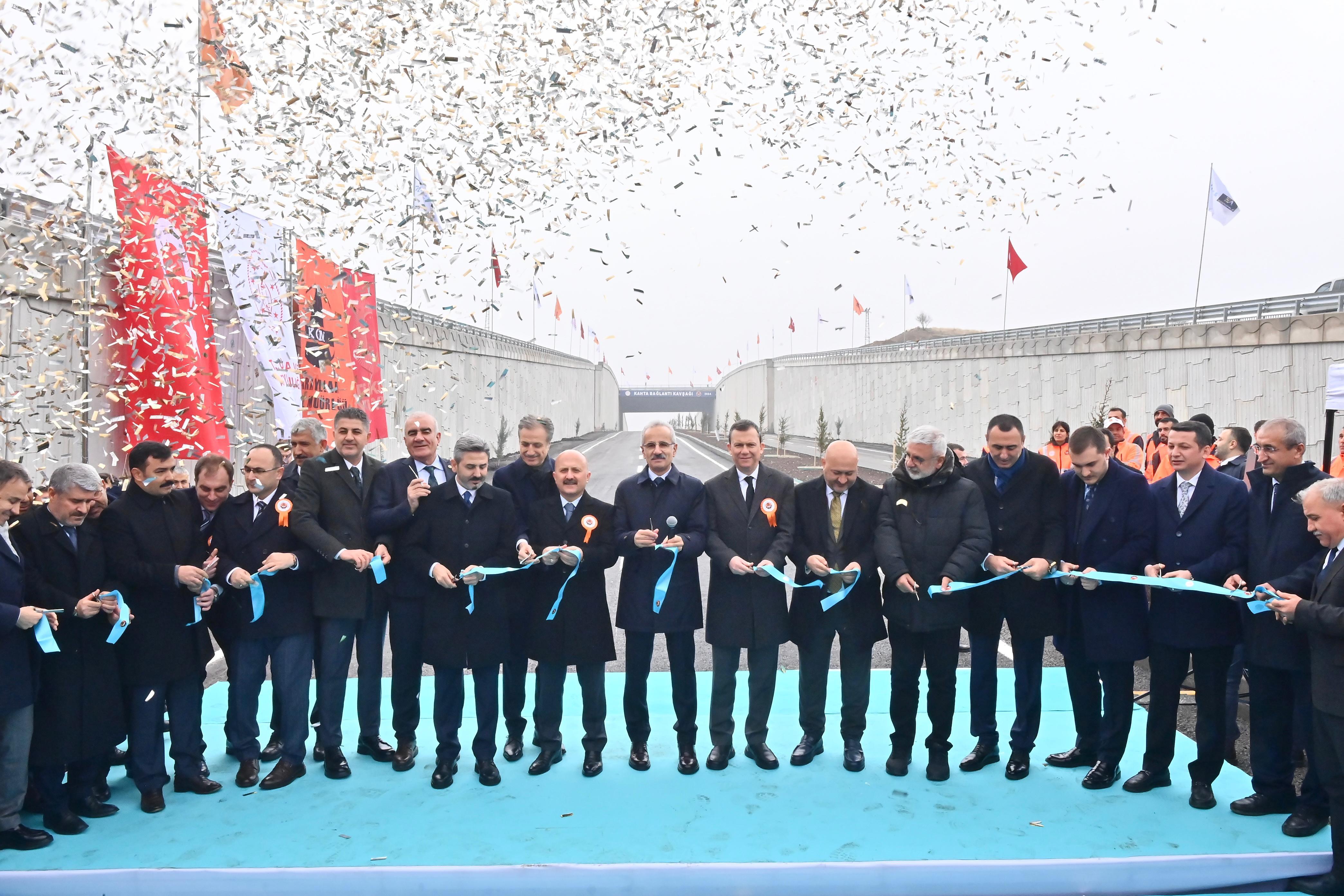 Bakan Uraloğlu: Bugün seyahat hızımız yaklaşık 90 kilometreye çıkmış durumda