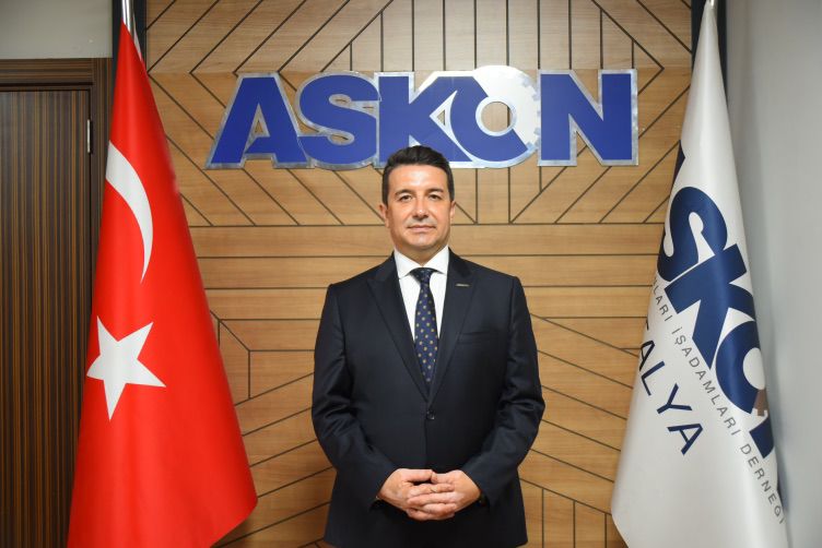 Kacar: "2025, Ekonomide Esneklik ve İyileşme Yılı Olacak"