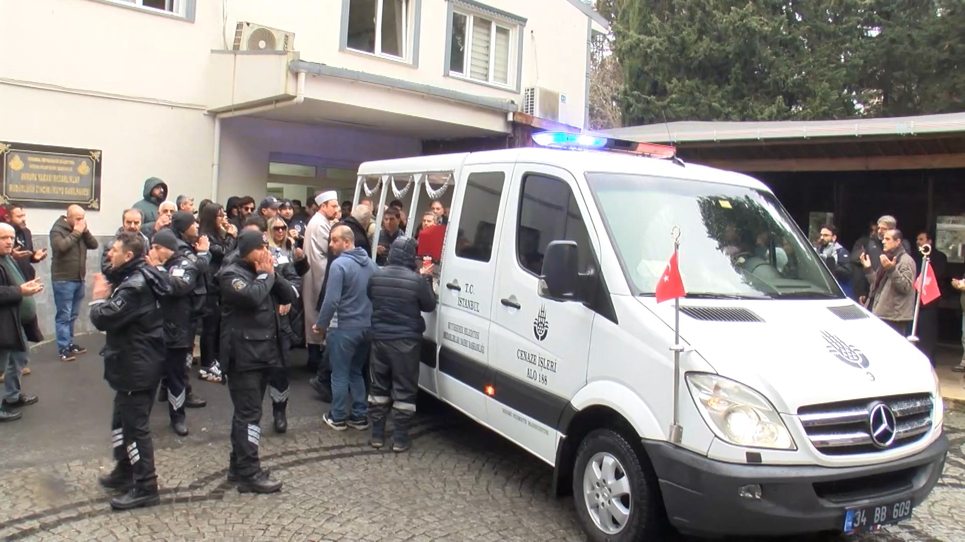 Ferdi Tayfur İçin AKM'de Tören Düzenlendi