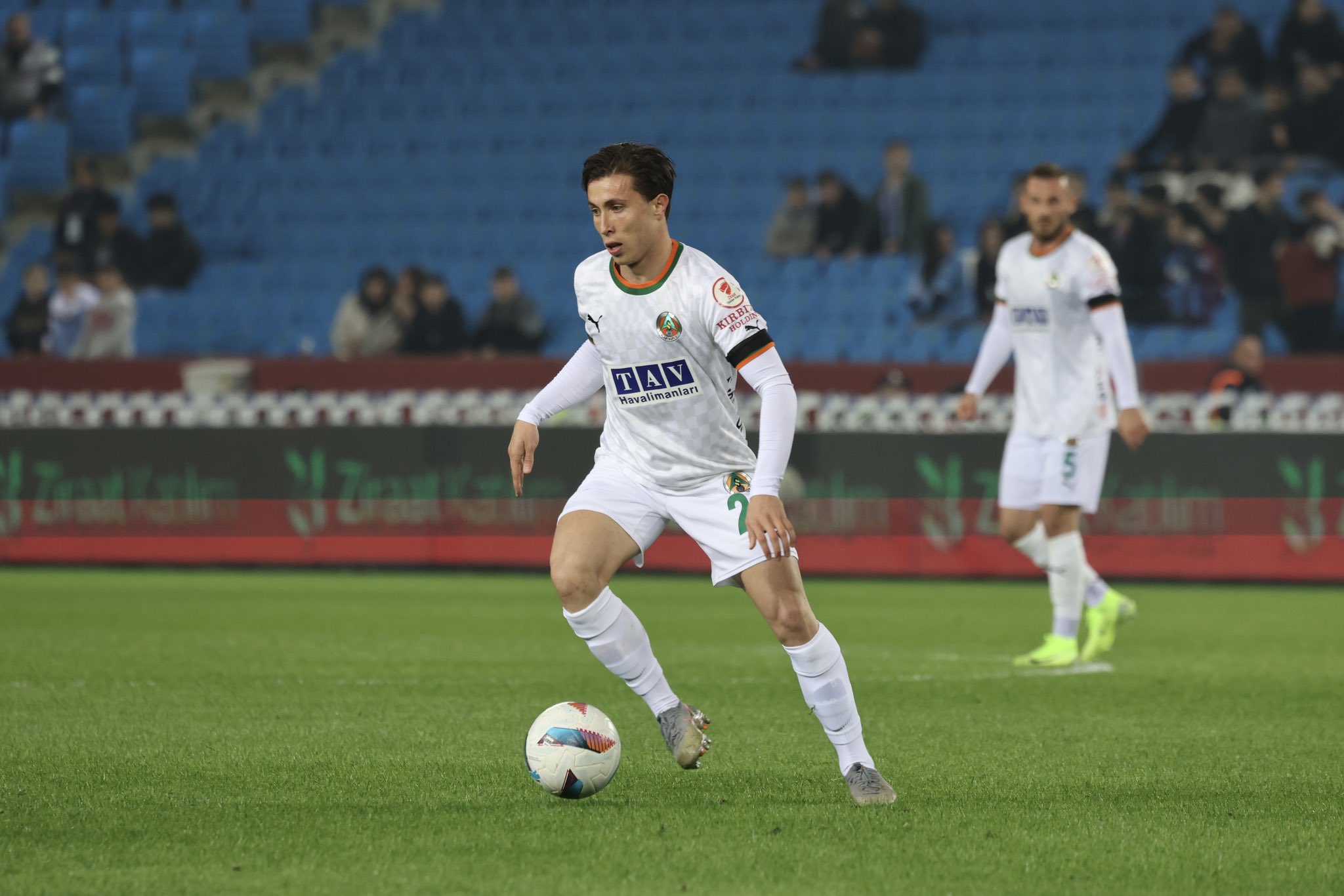 Alanyaspor Gruplardaki İlk Maçından Puansız Ayrıldı