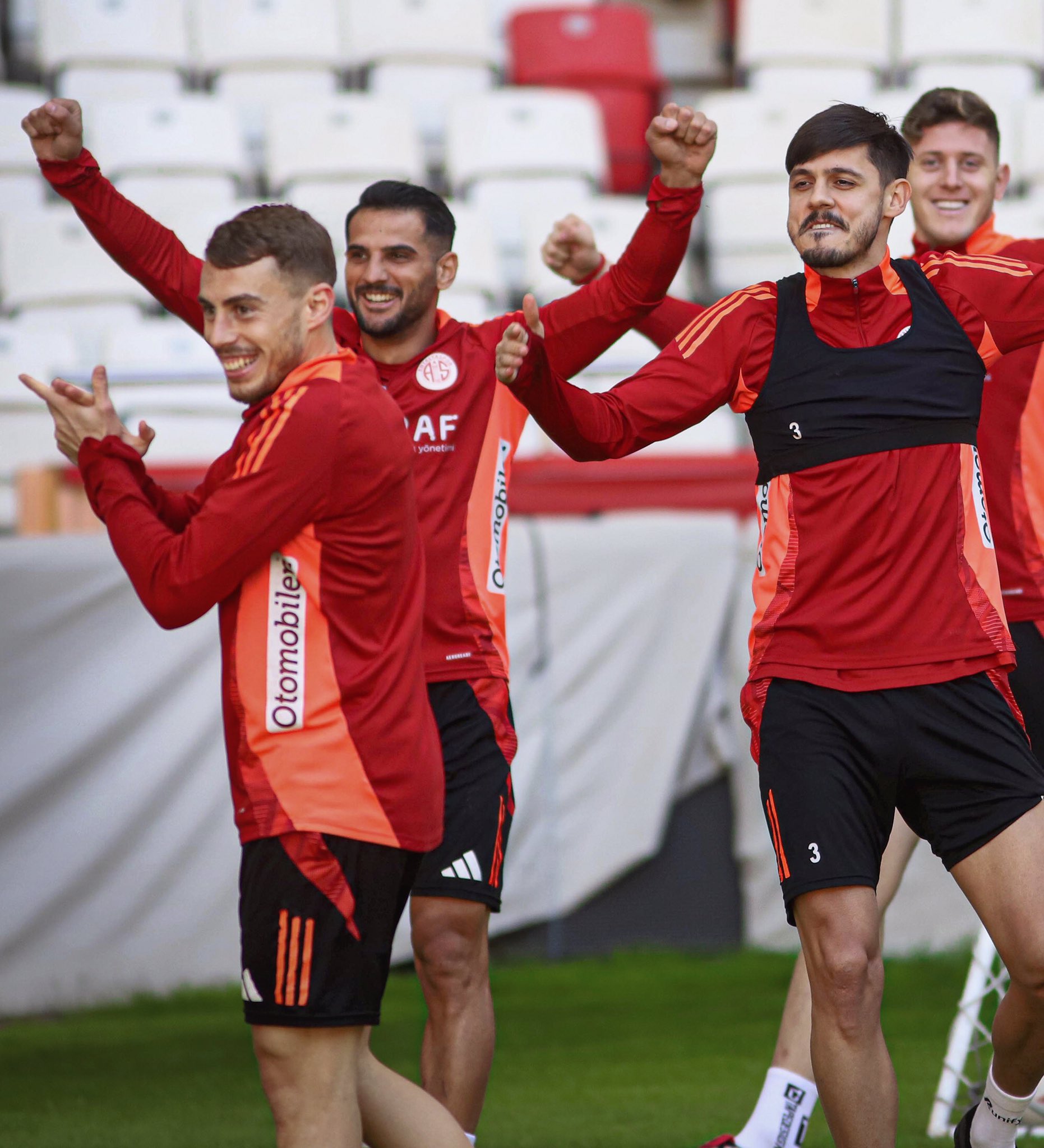 Göztepe – Antalyaspor Muhtemel 11’ler