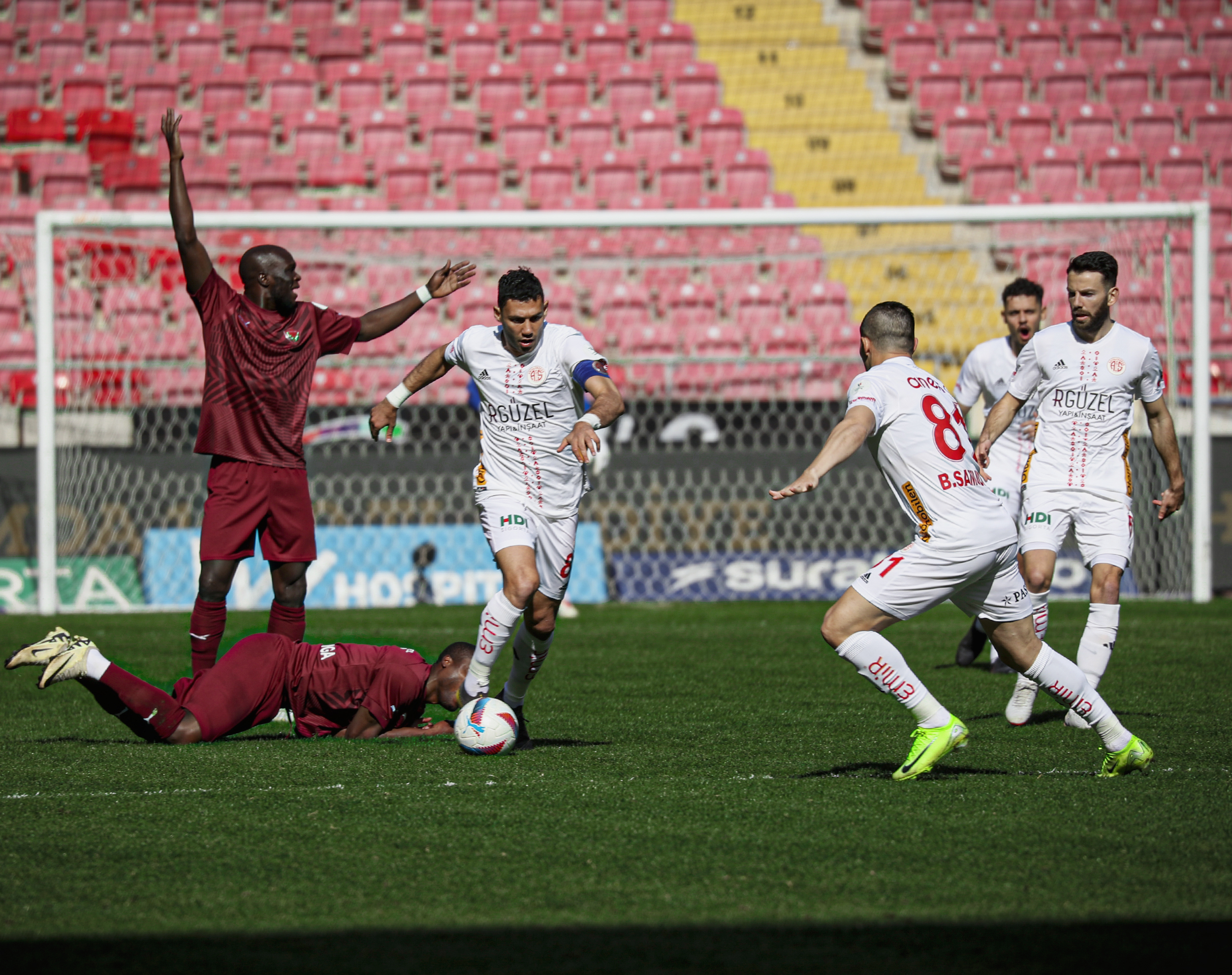 Antalyaspor Çok İstedi, Safuri Galibiyeti Getirdi