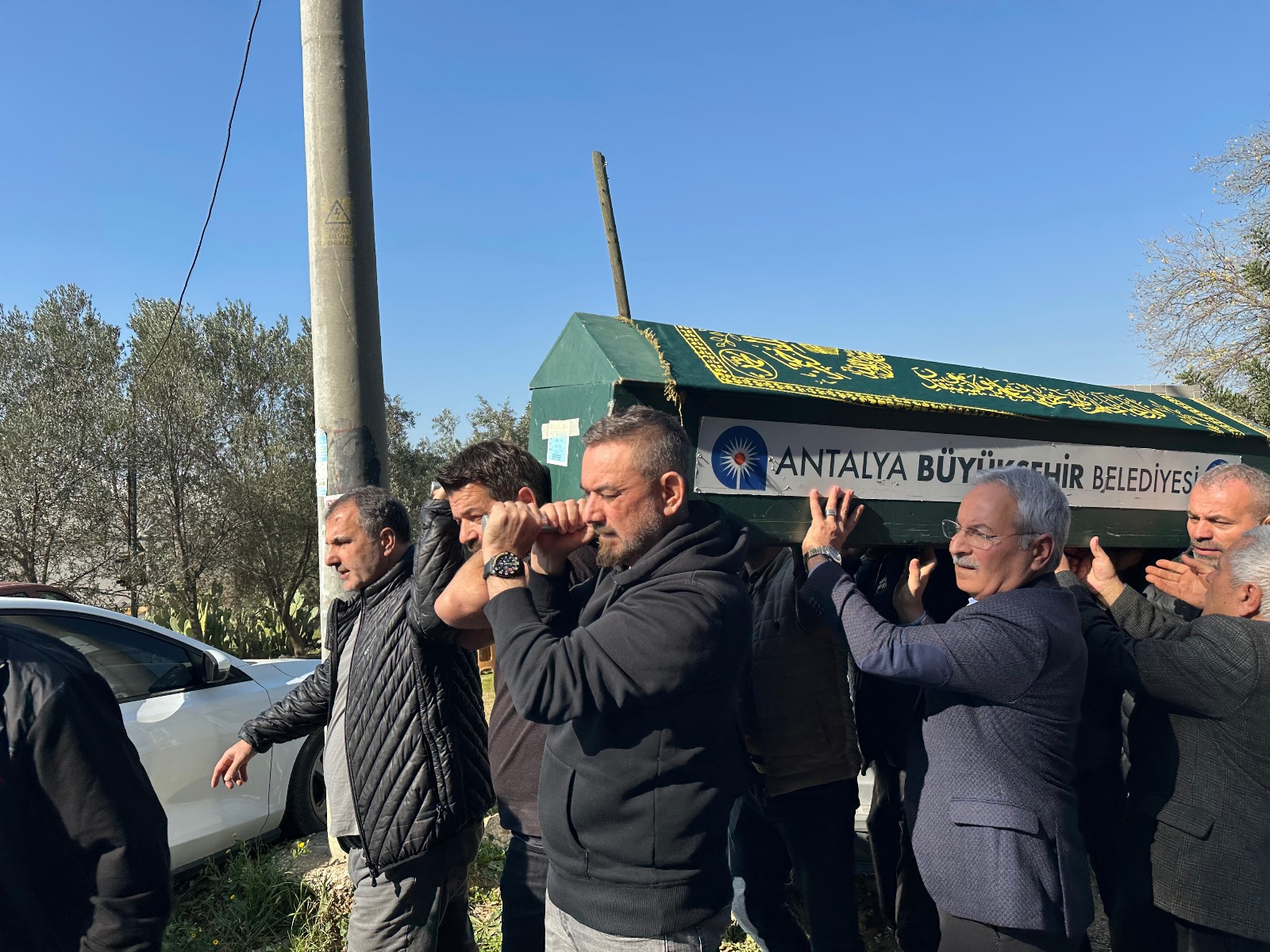 Ak Parti Kepez İlçe Başkanı Demir’in acı günü