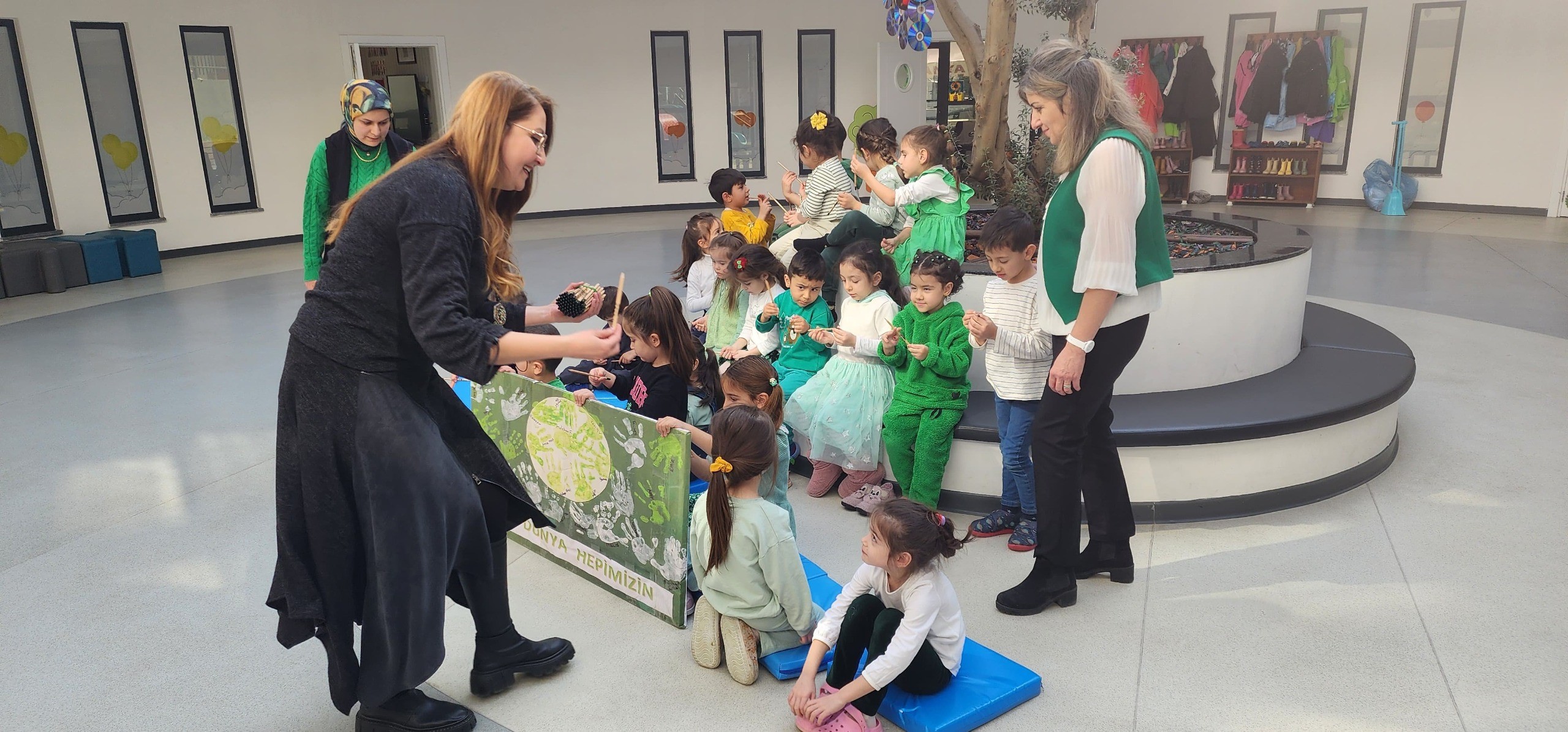 Alanya Belediyesi'nden Çevre Bilinci Ve Geri Dönüşüm Atölyesi