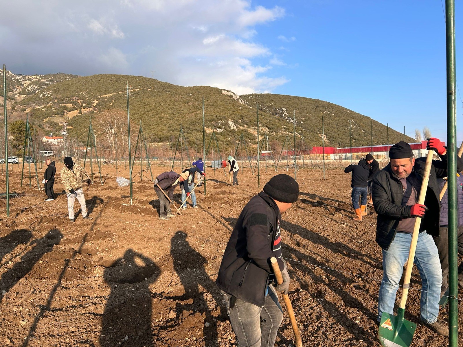Eğirdir'de Çiftçilere Modern Tarım Yöntemleri Anlatıldı