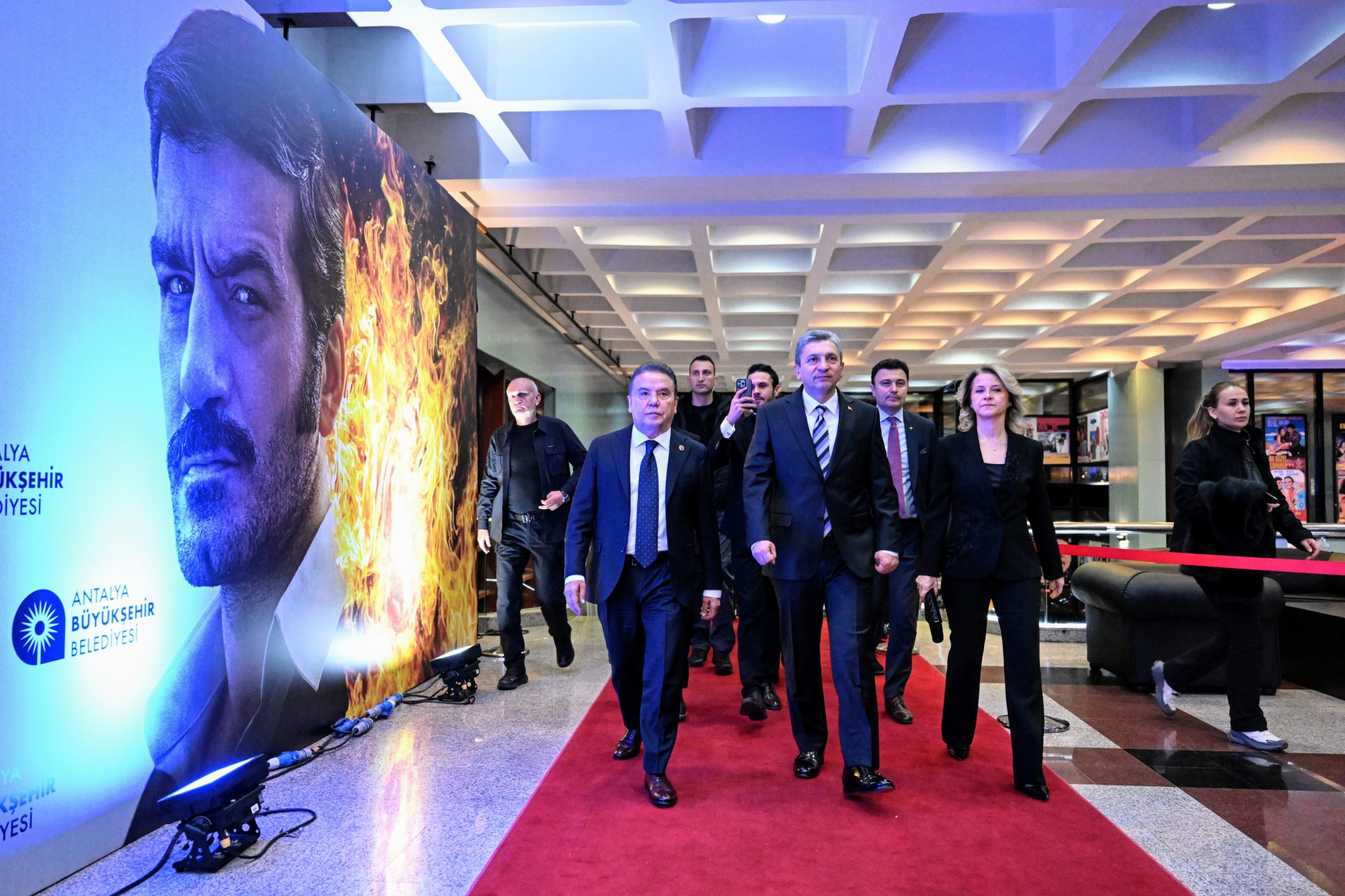 Dayı 2 Filminin Oyunculu Özel Gösterimi Yapıldı