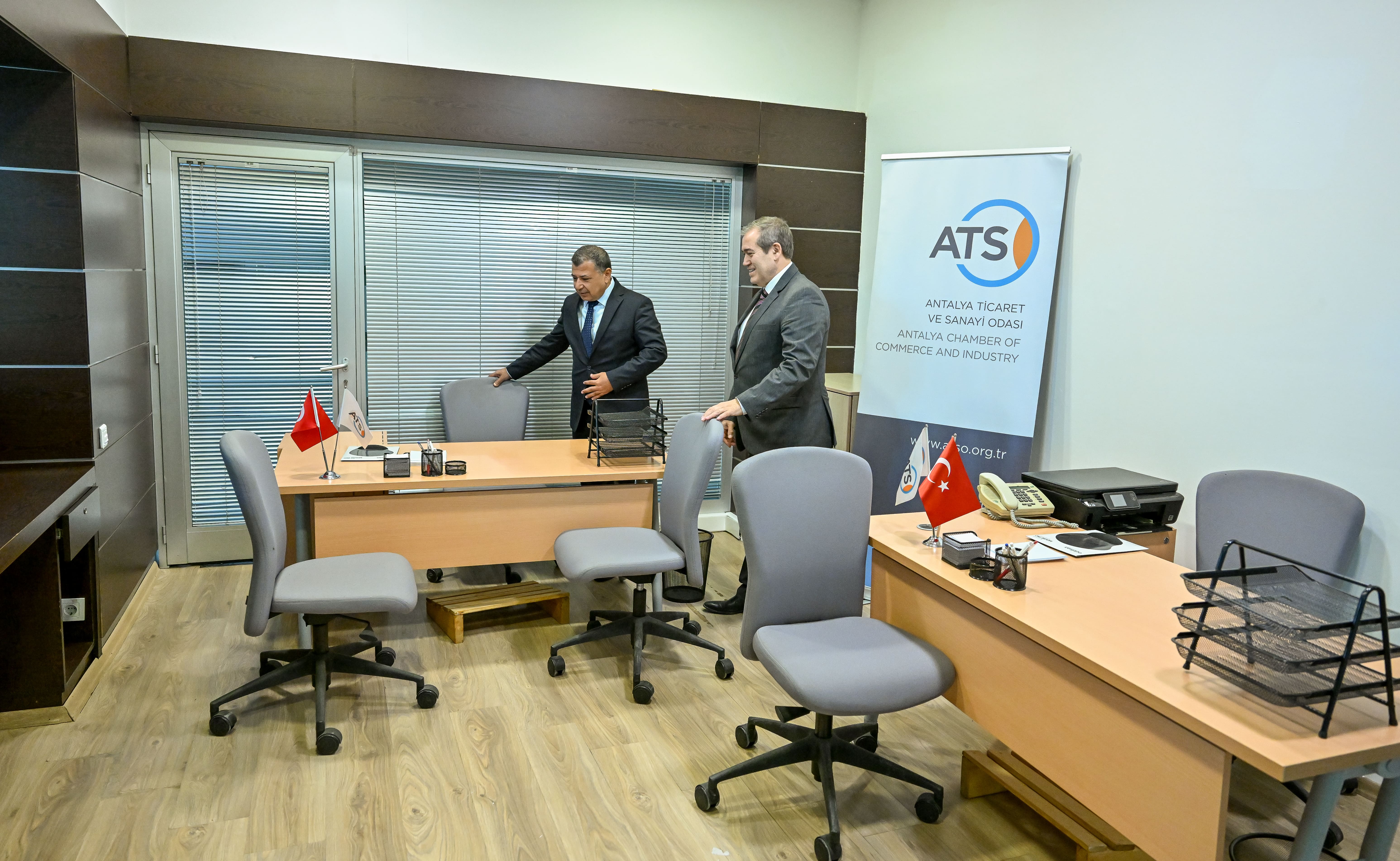 ATSO ve SGK Antalya İl Müdürlüğü Arasında Rehberlik ve İş Birliği Protokolü İmzalandı