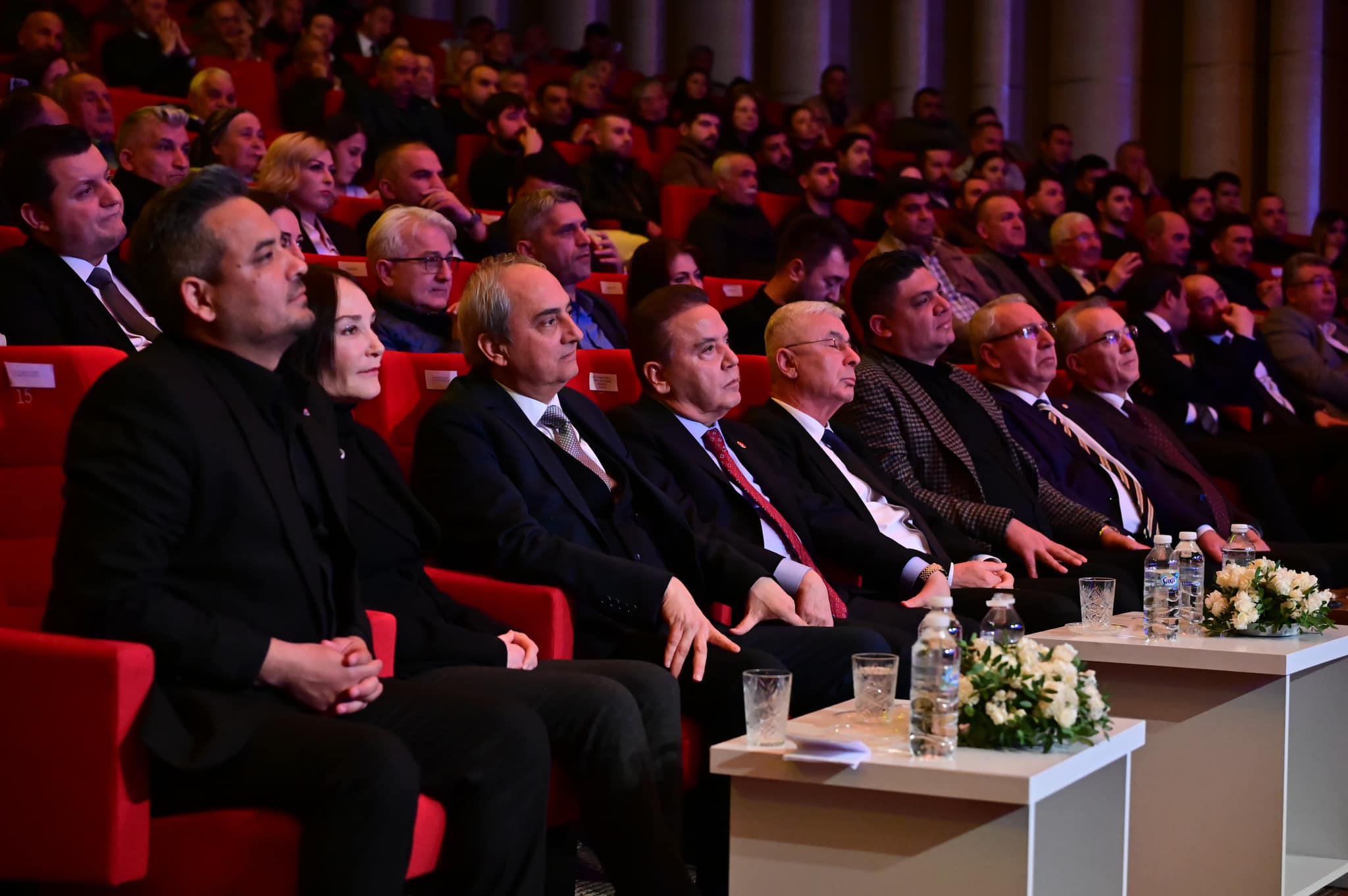 Kepez’de Deniz Baykal Anısına Anlamlı Gece