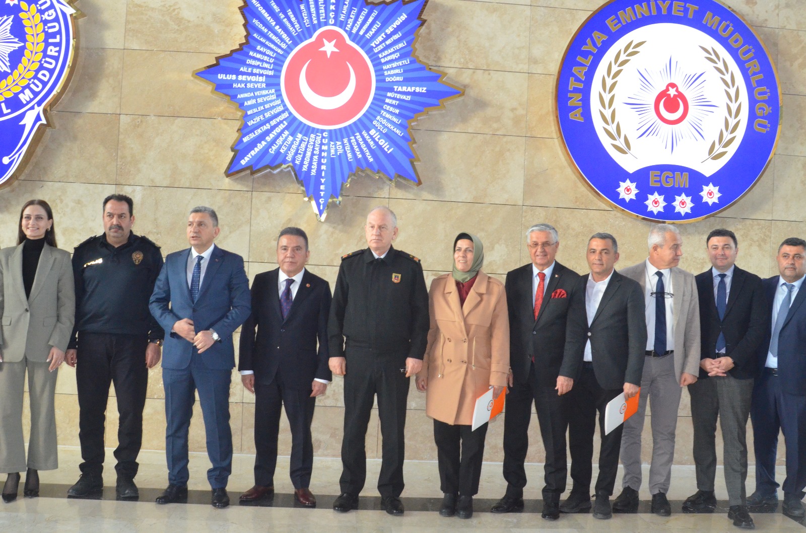 Antalya'da Denetim Seferberliği: 2025 Yılı "Denetim Yılı" Olacak