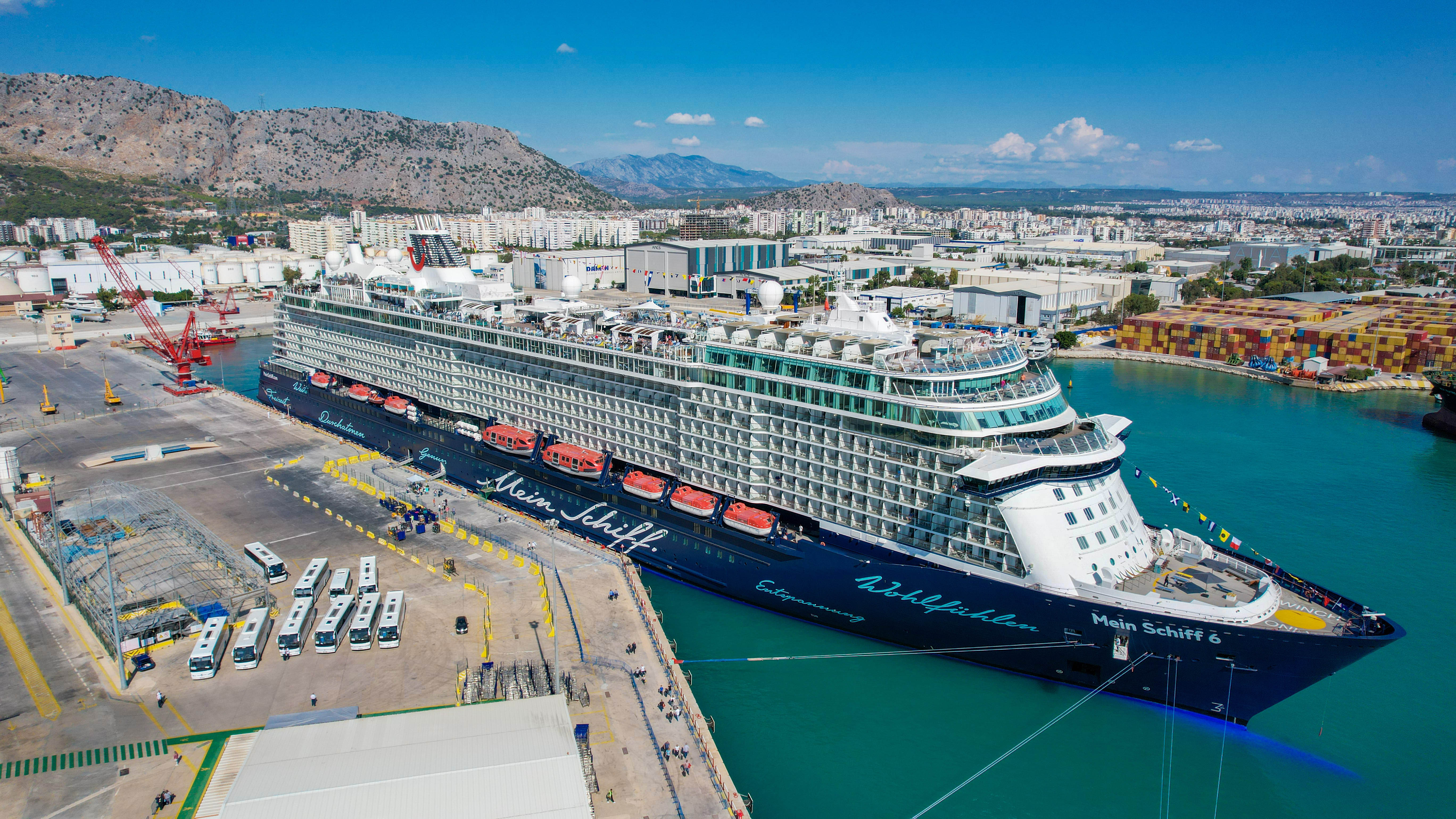 Kruvaziyer Turizmi Yıla Rekorla Başladı