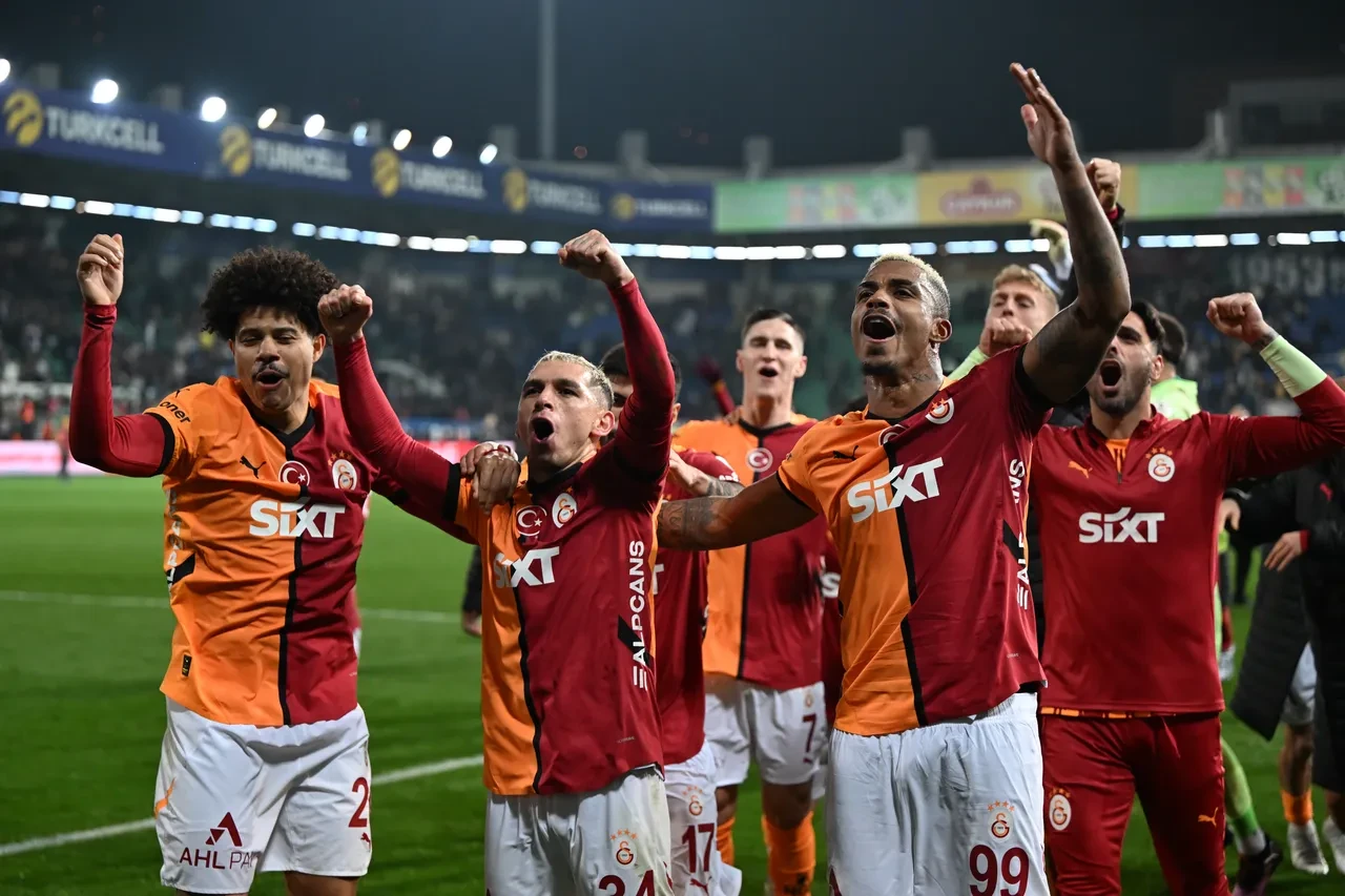 Heyecan Dorukta! Galatasaray – Fenerbahçe Derbisine Saatler Kaldı