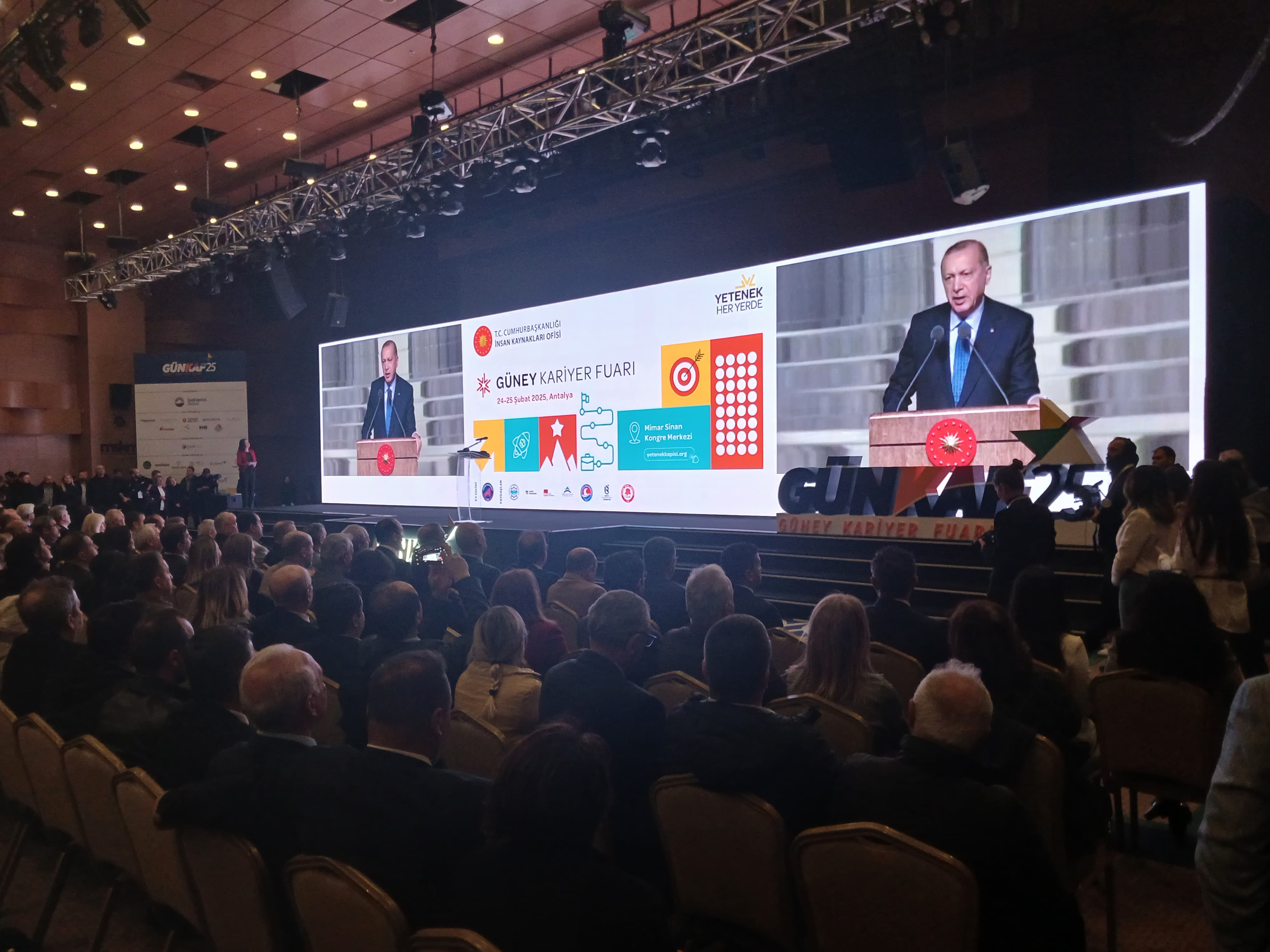 Güney Kariyer Fuarı Açıldı