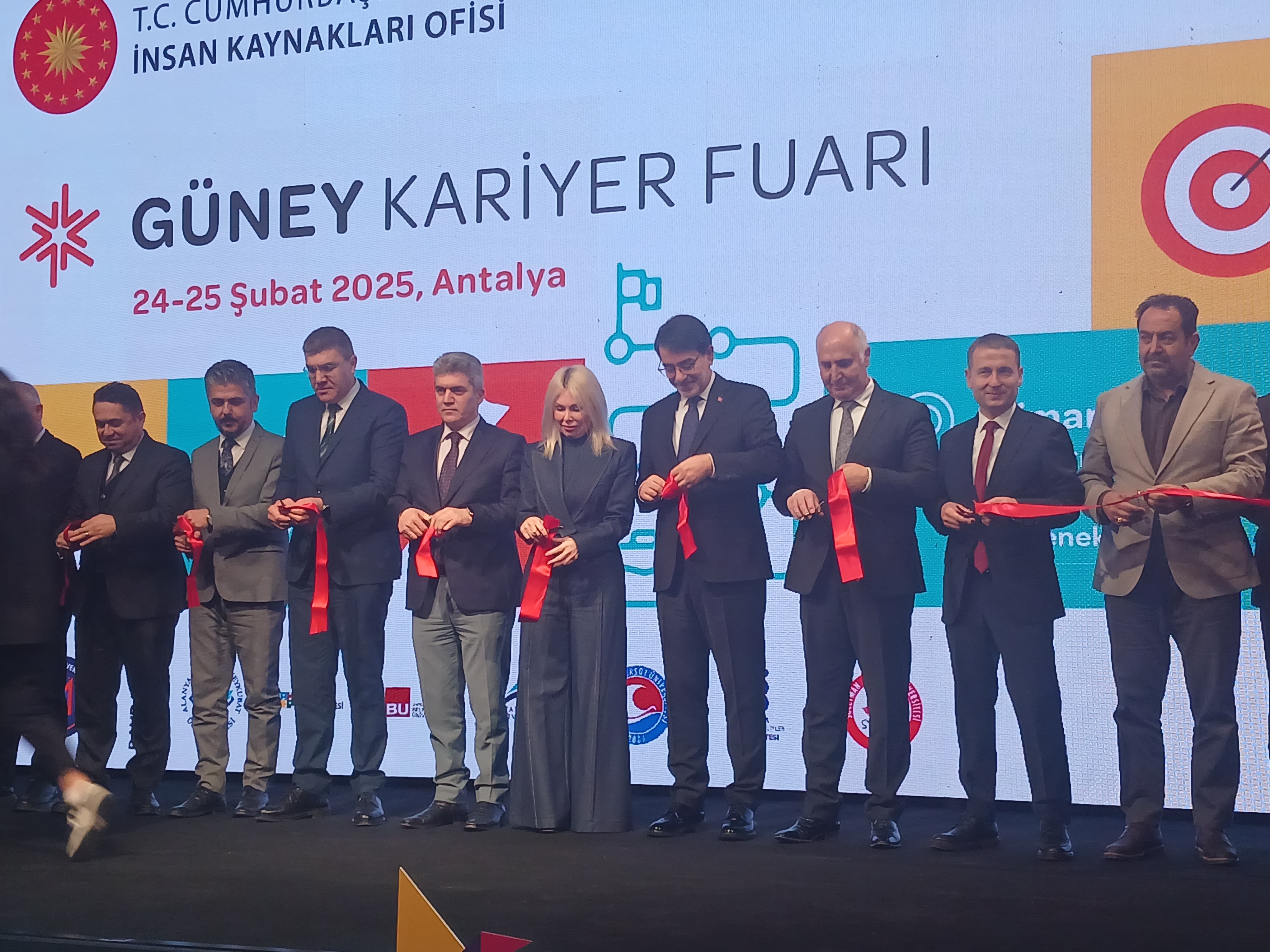 Güney Kariyer Fuarı Açıldı