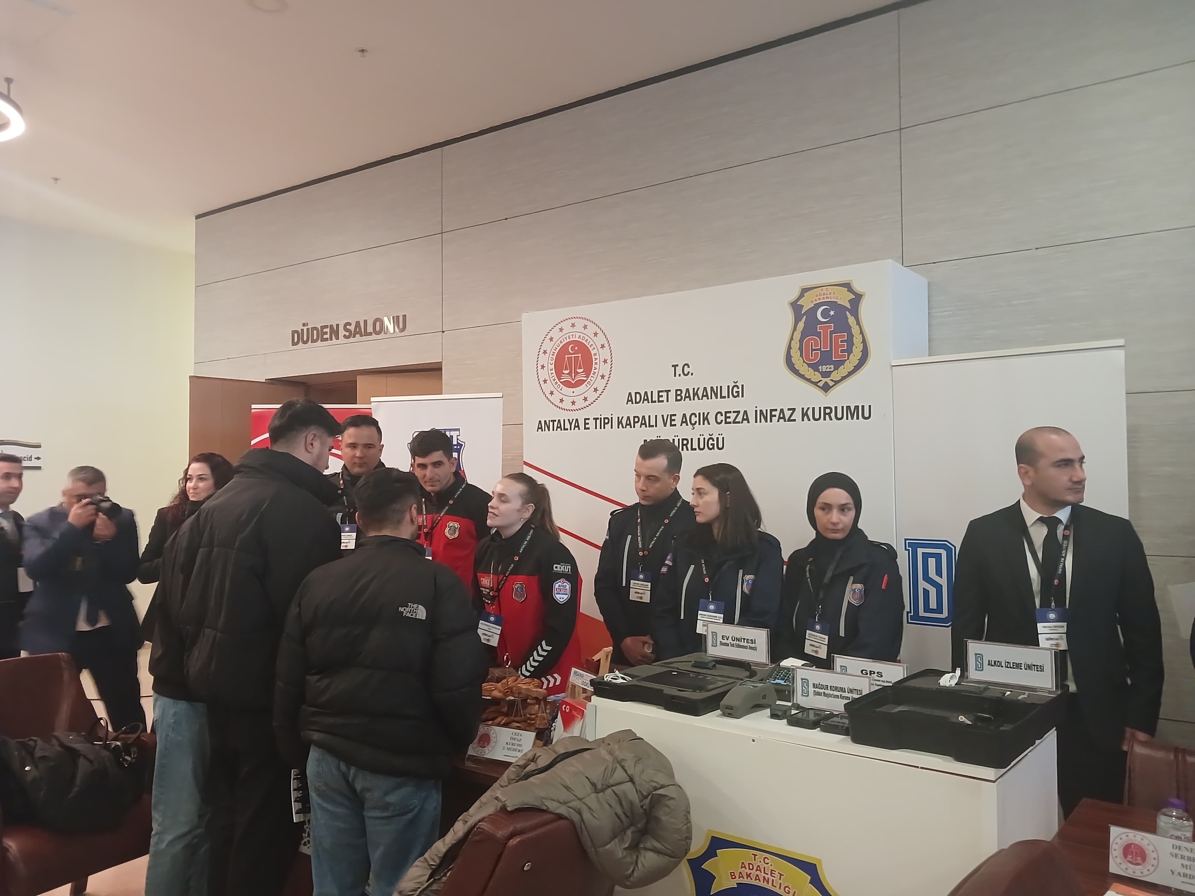 Güney Kariyer Fuarına Yoğun Katılım