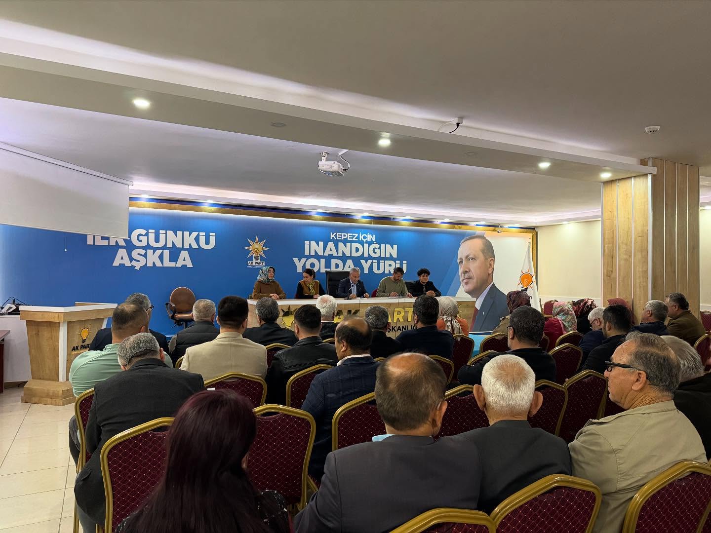 AK Parti Kepez’den hedef belirleme toplantıları