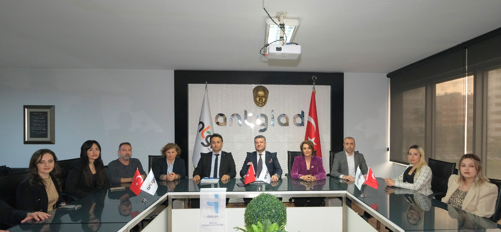 Başkan Yavaş; “Kadınların Güçlenmesi, Toplumun Güçlenmesidir”