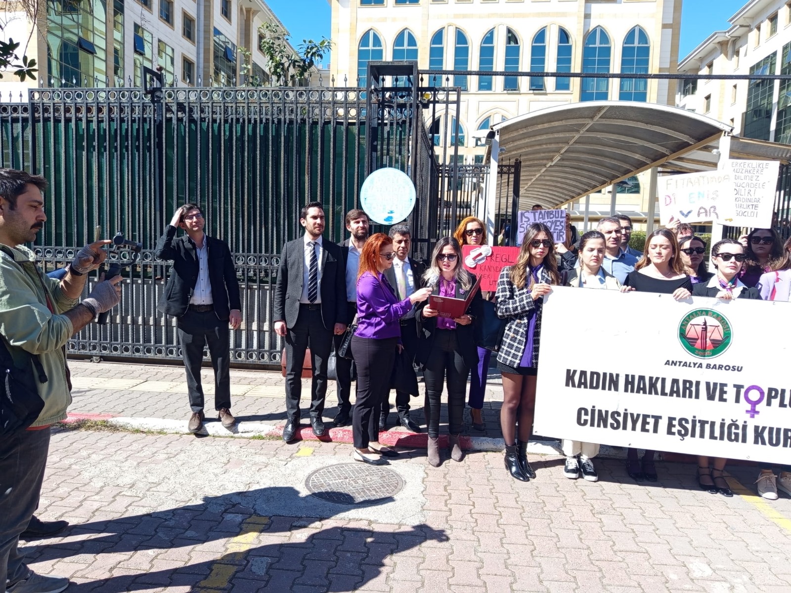 Eroğlu’ndan  Kadın Hakları ve Eşitlik Mücadelesine Vurgu