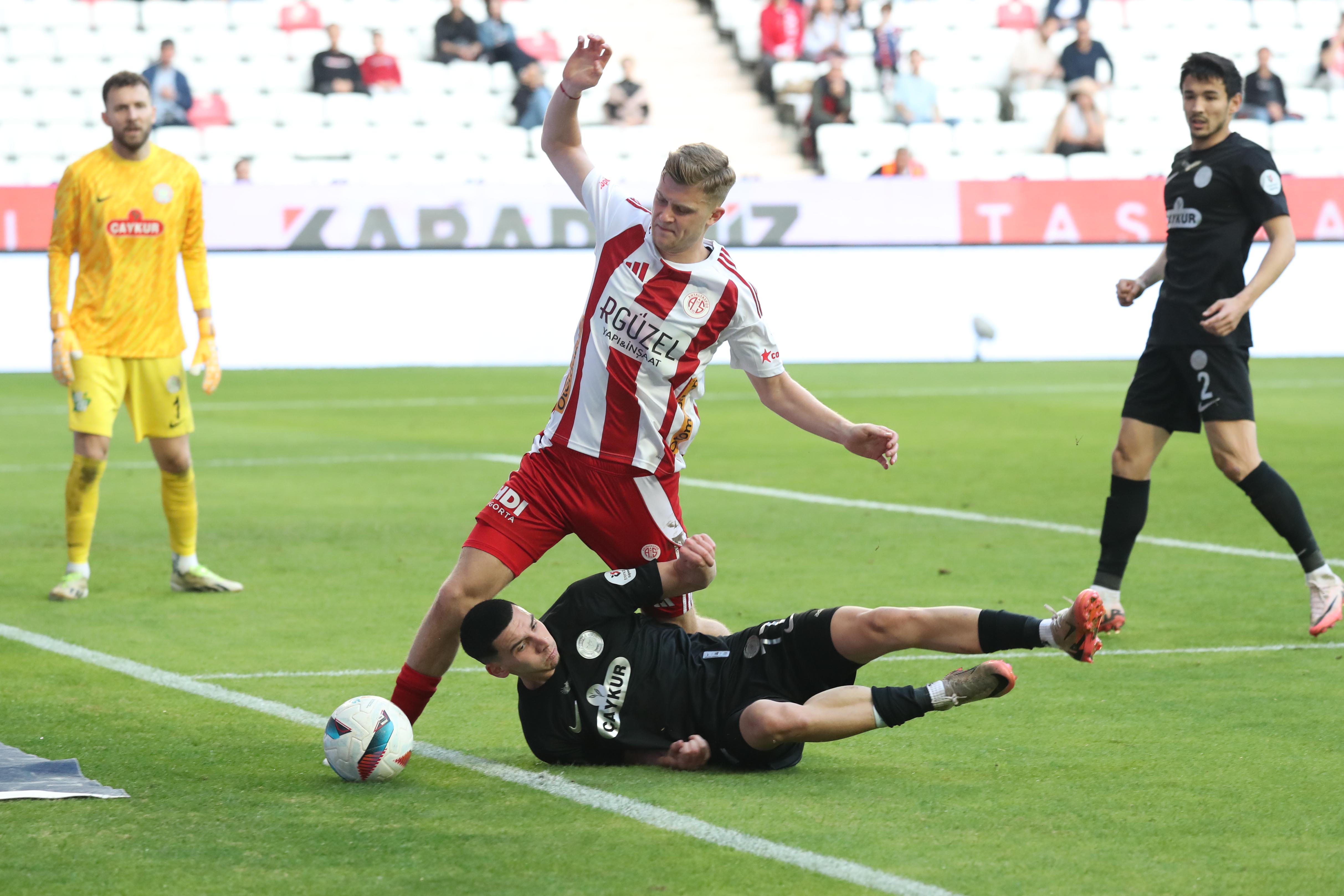 Antalyaspor Gaich İle Geri Döndü