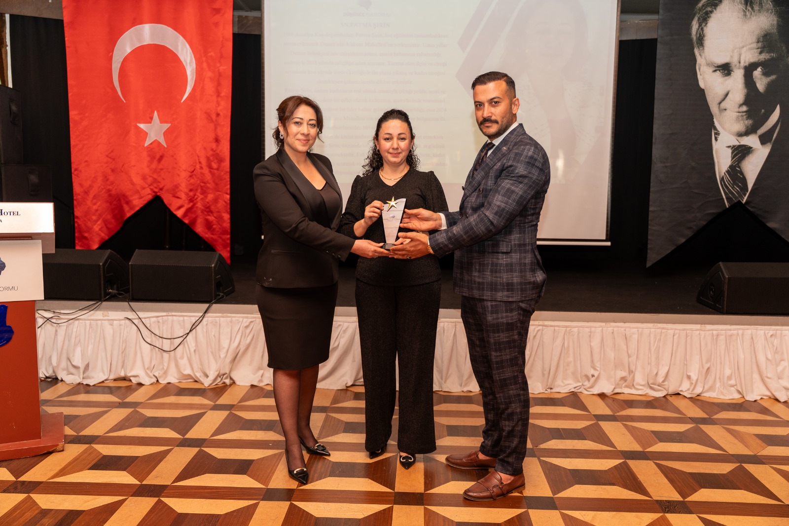 Antalya Düşünce Platformu, Üretici Kadınları Ödüllendirdi