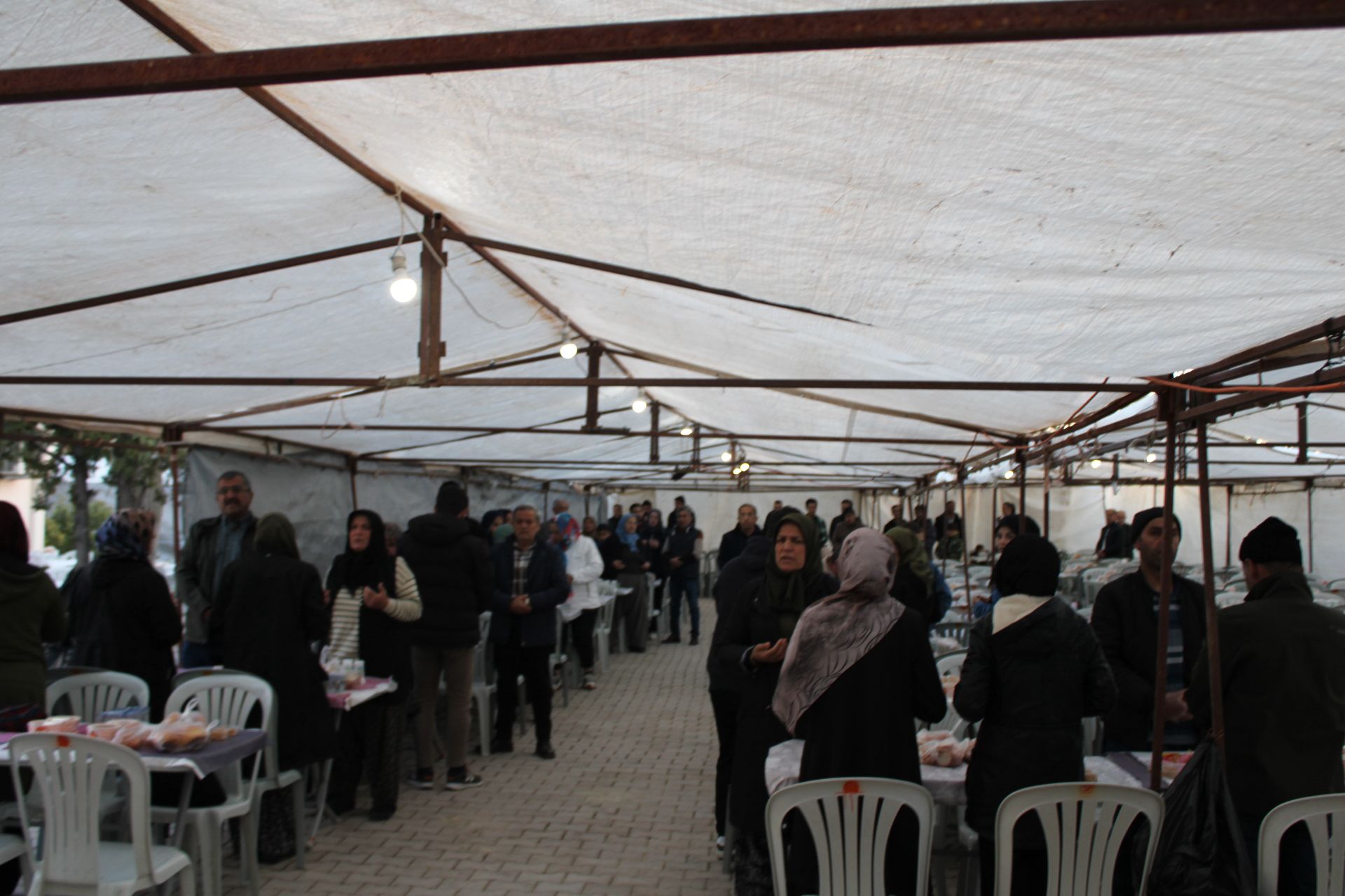Korkuteli'nde Dal Mantar İftar Yemeği Düzenledi