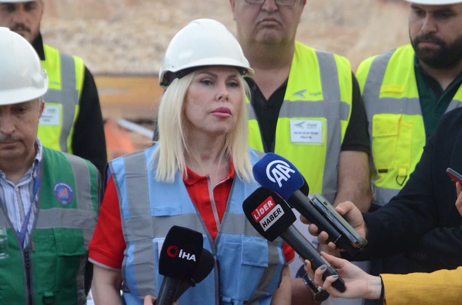 Akdeniz Üniversitesi'nde yeni hastane binası hızla yükseliyor