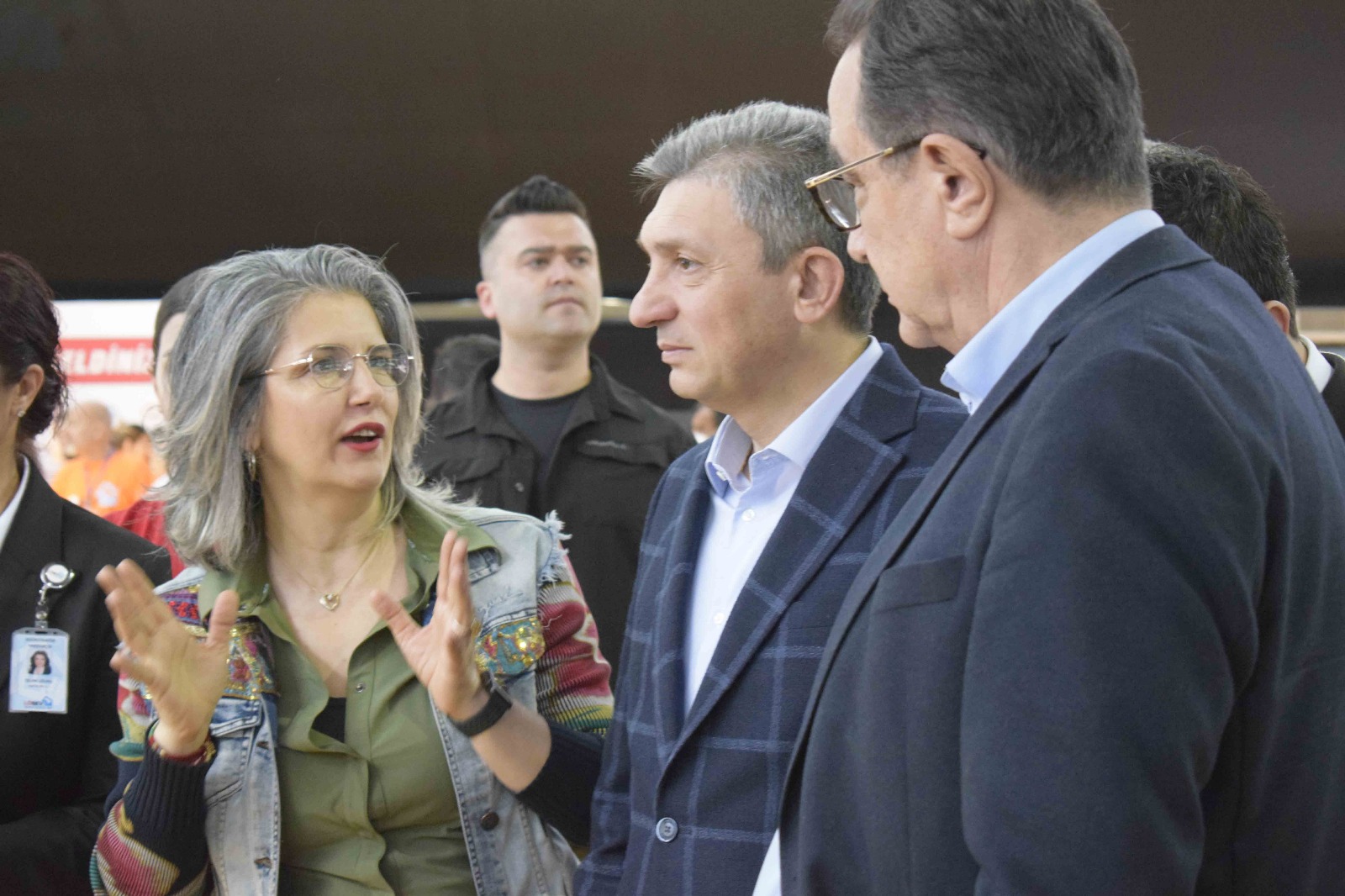 LÖSEV'in 'İyilikler Çarşısı' Antalya'da Kapılarını Açtı