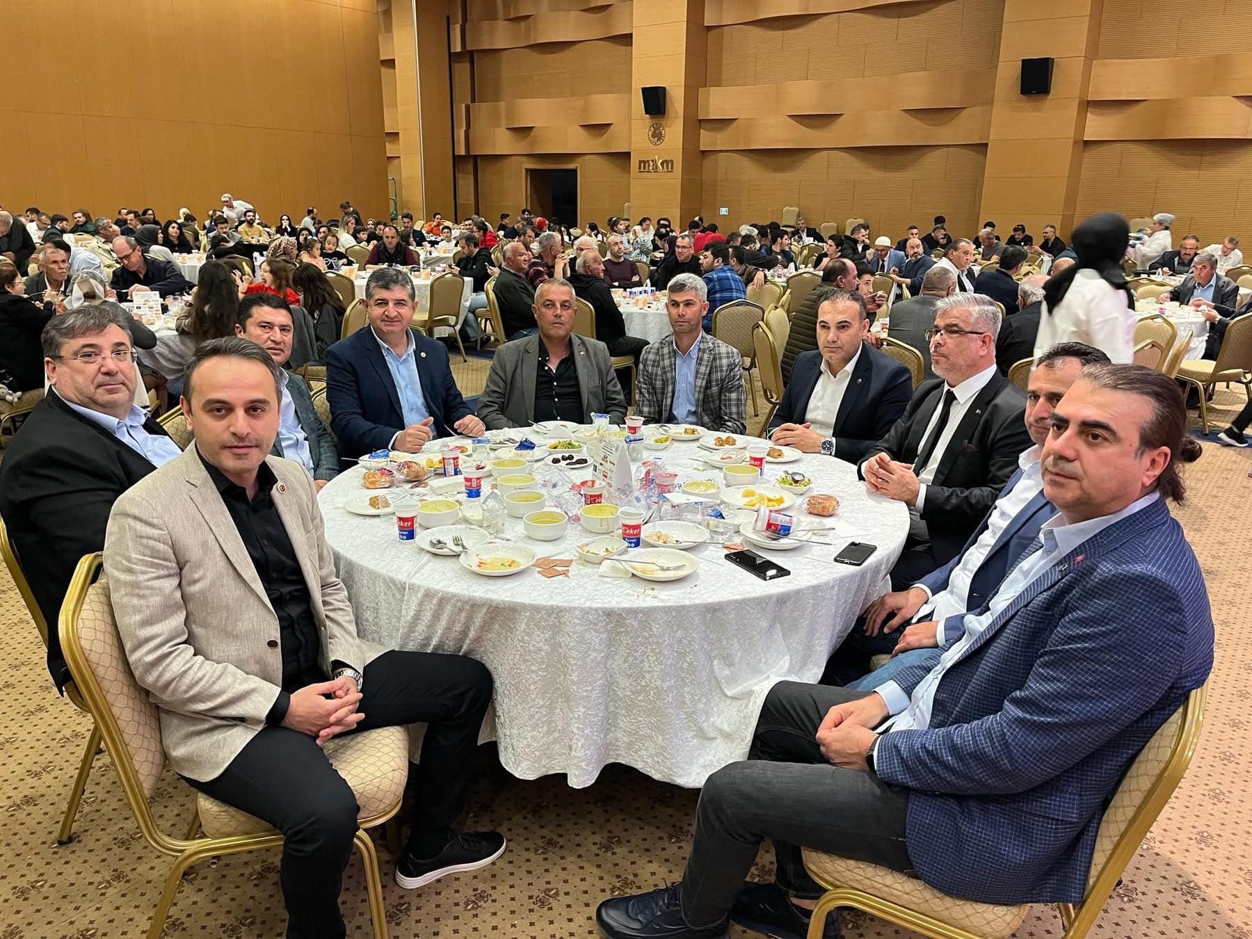 Antalya Fotoğrafçılar, Kırtasiyeciler ve Kitapçılar Esnaf Odası’ndan Geniş Katılımlı İftar Programı