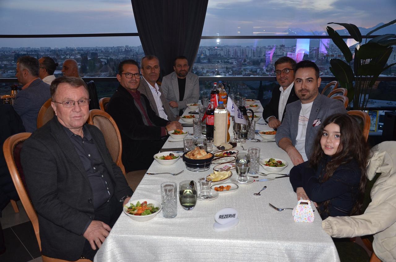 Antalya’da Havacılar İftarda Buluşturdu