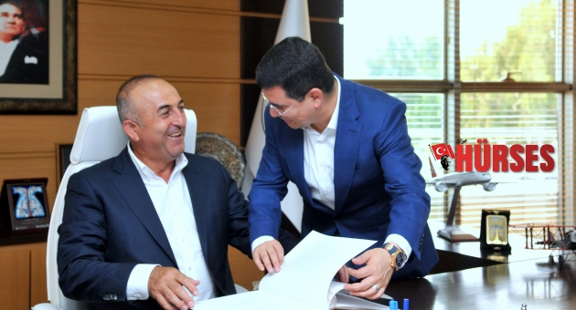 BAKANLARDAN TÜTÜNCÜ’YE ÖVGÜ