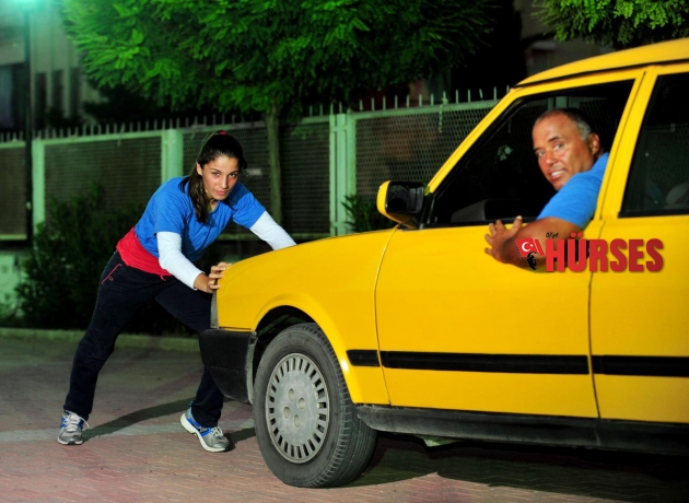 ŞAMPİYONAYA ‘ROCKY’ GİBİ HAZIRLANIYOR