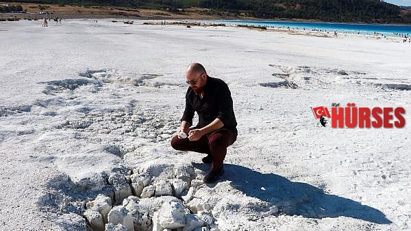 Salda Gölü'ndeki beyaz kum aslında fosil