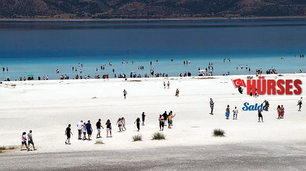 Salda Gölü'ndeki beyaz kum aslında fosil