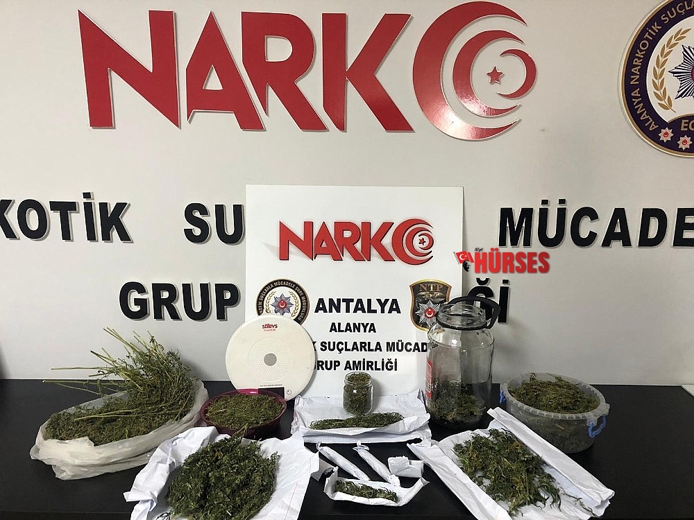 Alanya'da uyuşturucu ticareti yapılan eve baskın