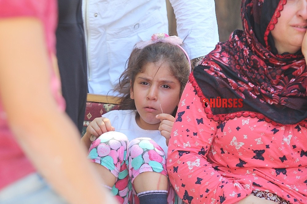 Antalya'da görme engelli vatandaş 4 çocuğu yangından kurtardı