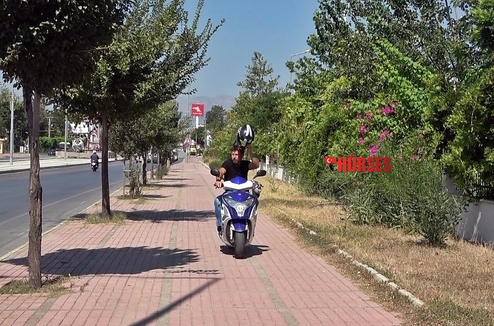 Antalya'da 'güler misin, ağlar mısın' dedirten kaza