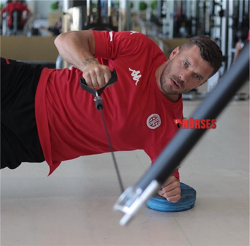 Antalyaspor'da yeni sezon hazırlıkları devam etti