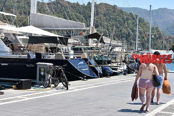 Avrupalı zenginlerin mega yatlarıyla adresi Güney Ege koyları