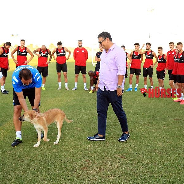 Başkan Öztürk'ten futbolculara 'güven' mesajı